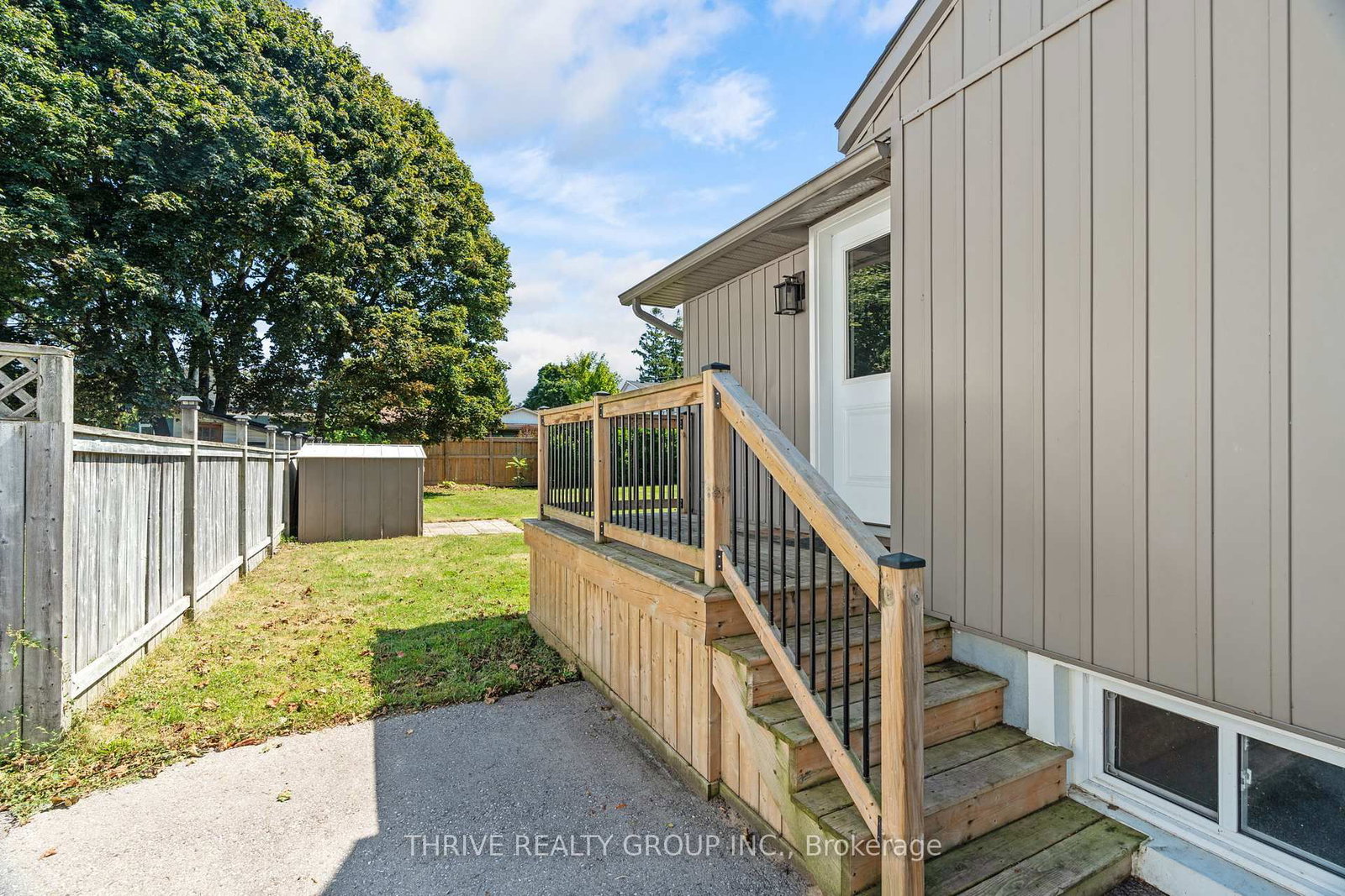 Detached House sold at 175 Warren Street, Goderich, Ontario, N7A 3W7 - Goderich (Town) - MLS: X12373605