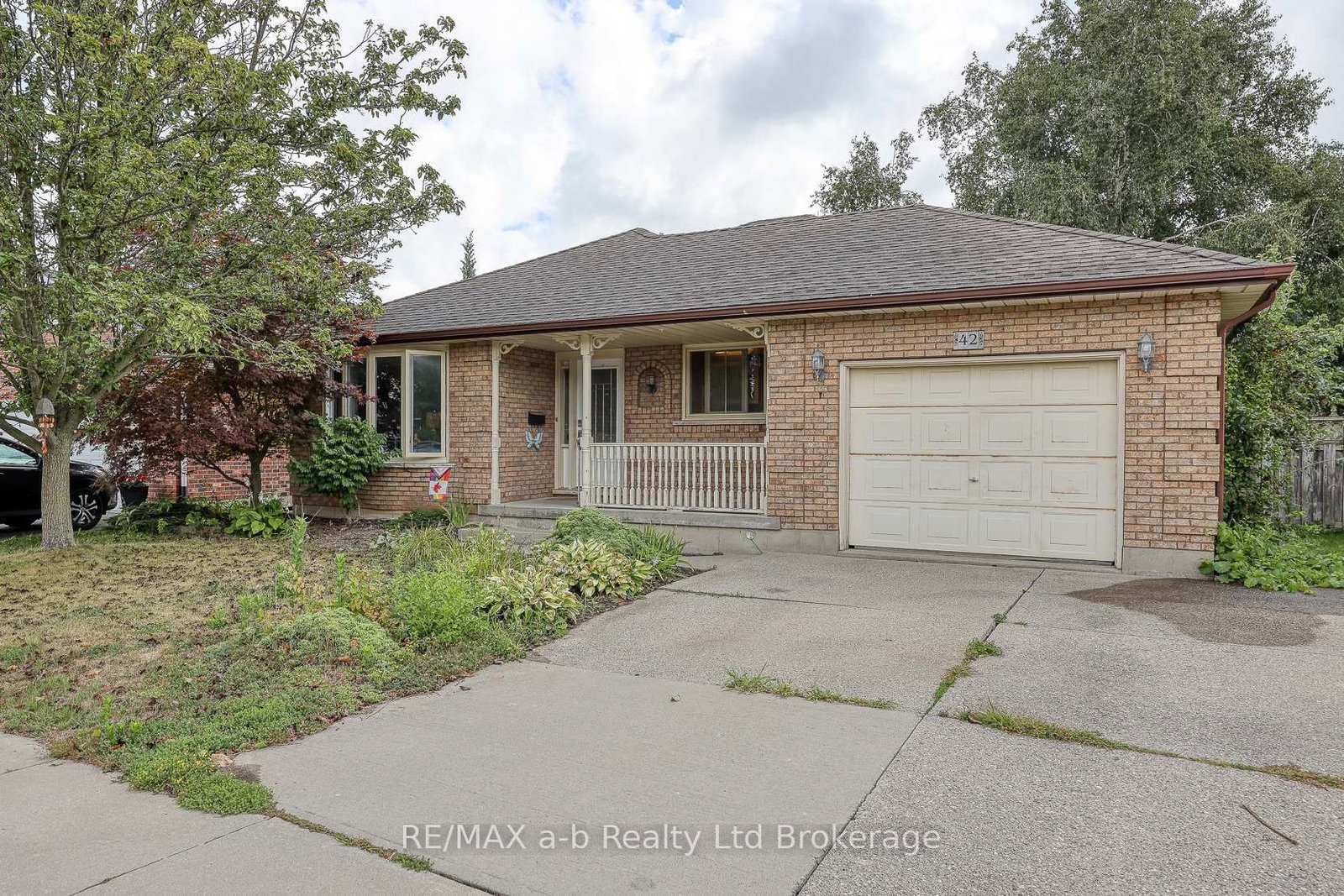 Listing Image 33
