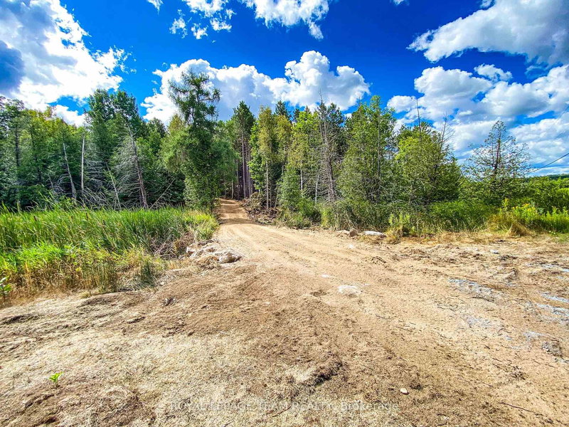 1477 Watsons Corners Rd, Lanark, K0G 1K0 | Image 3