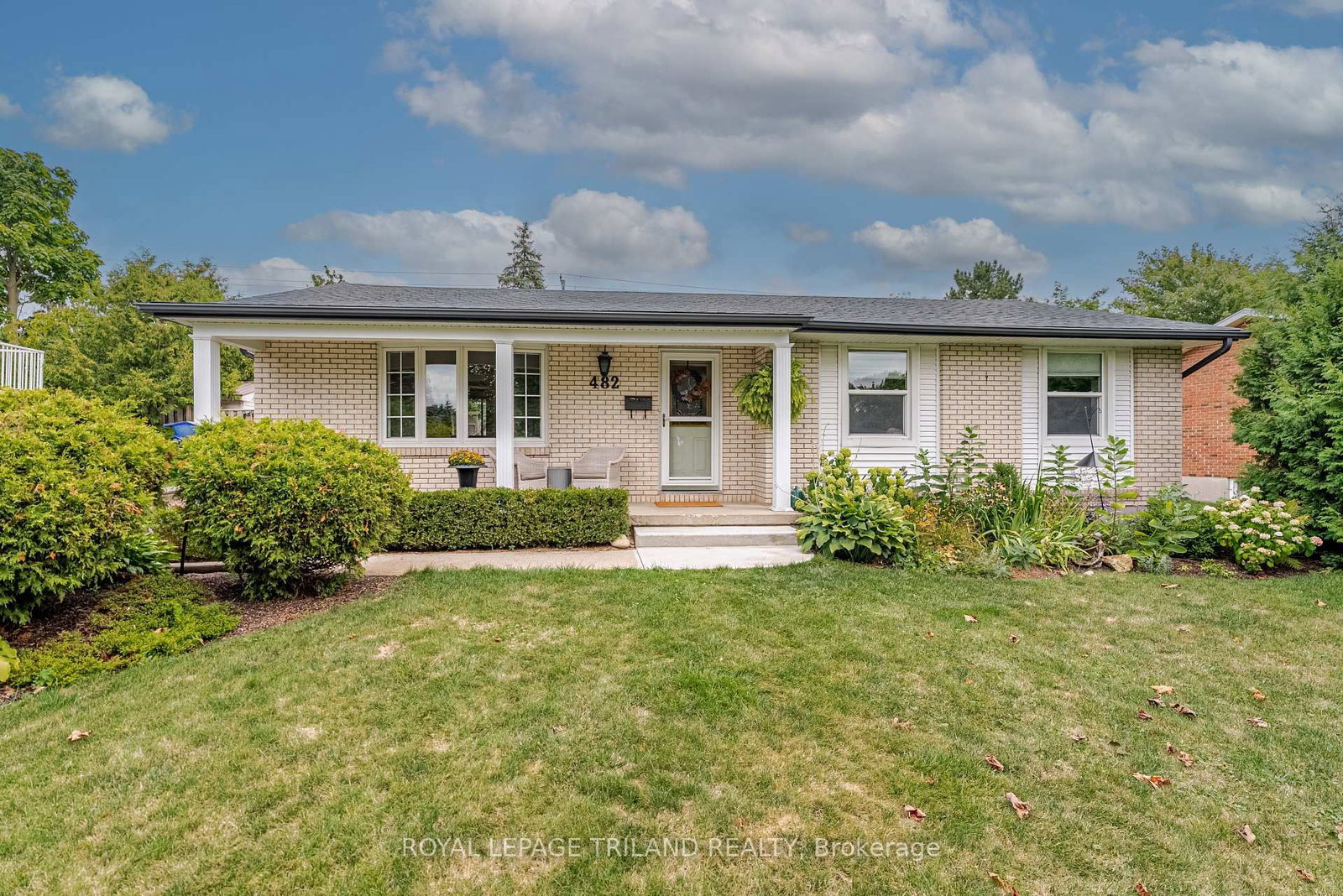 Listing Image 1