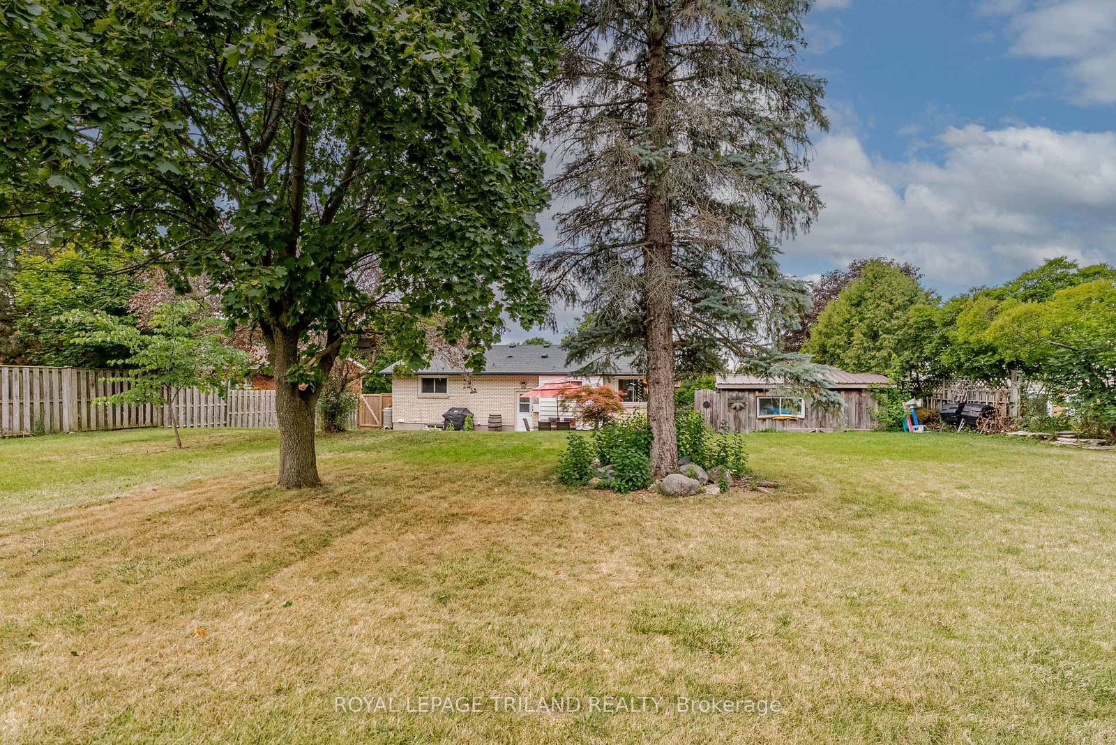 Listing Image 44