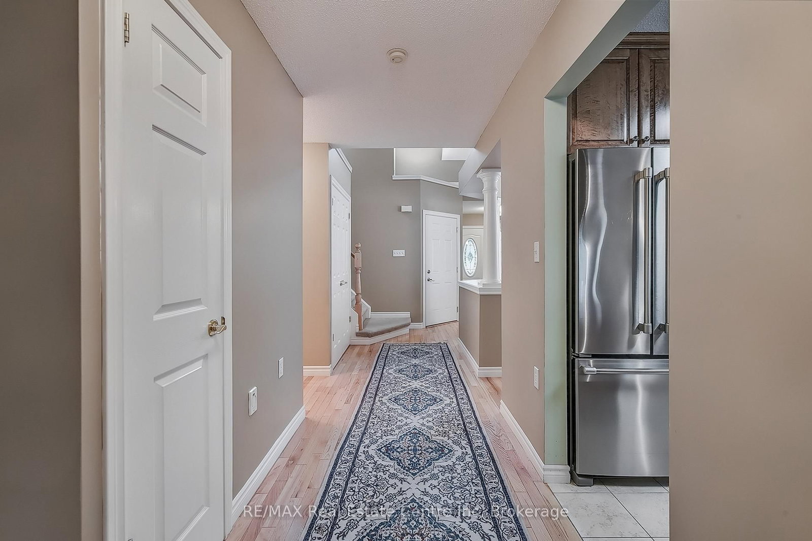 Listing Image 17
