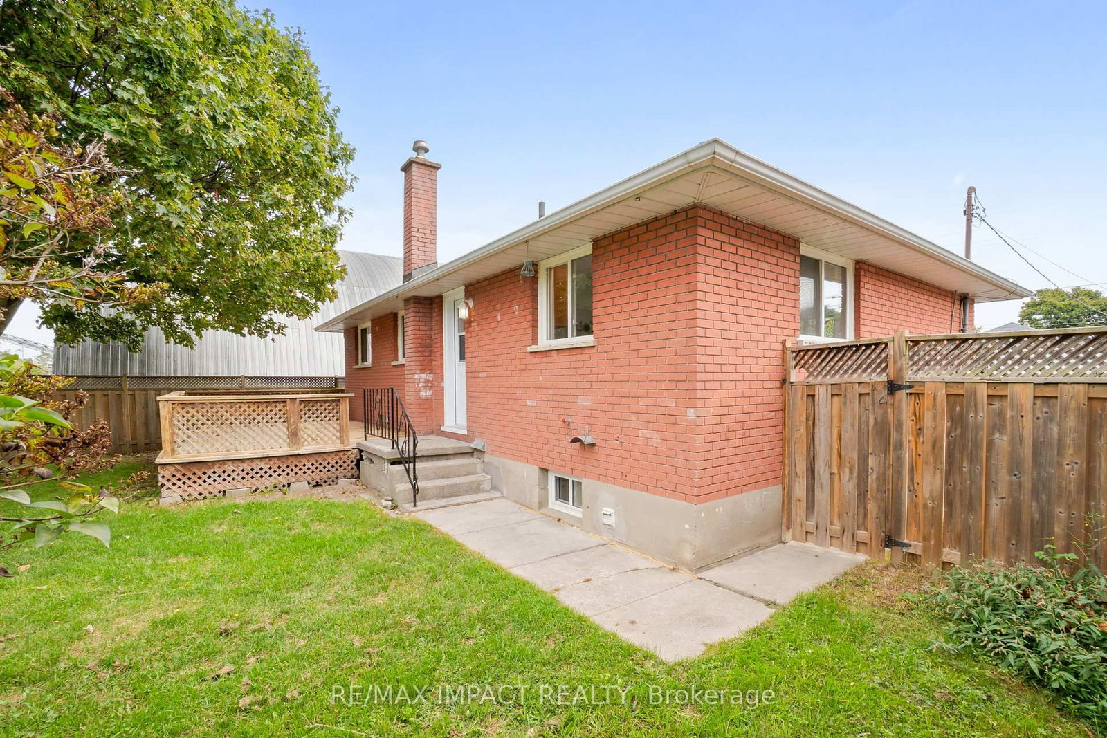 Listing Image 7