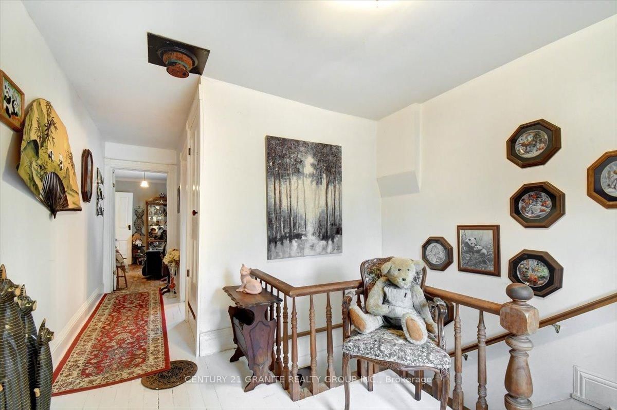Listing Image 21