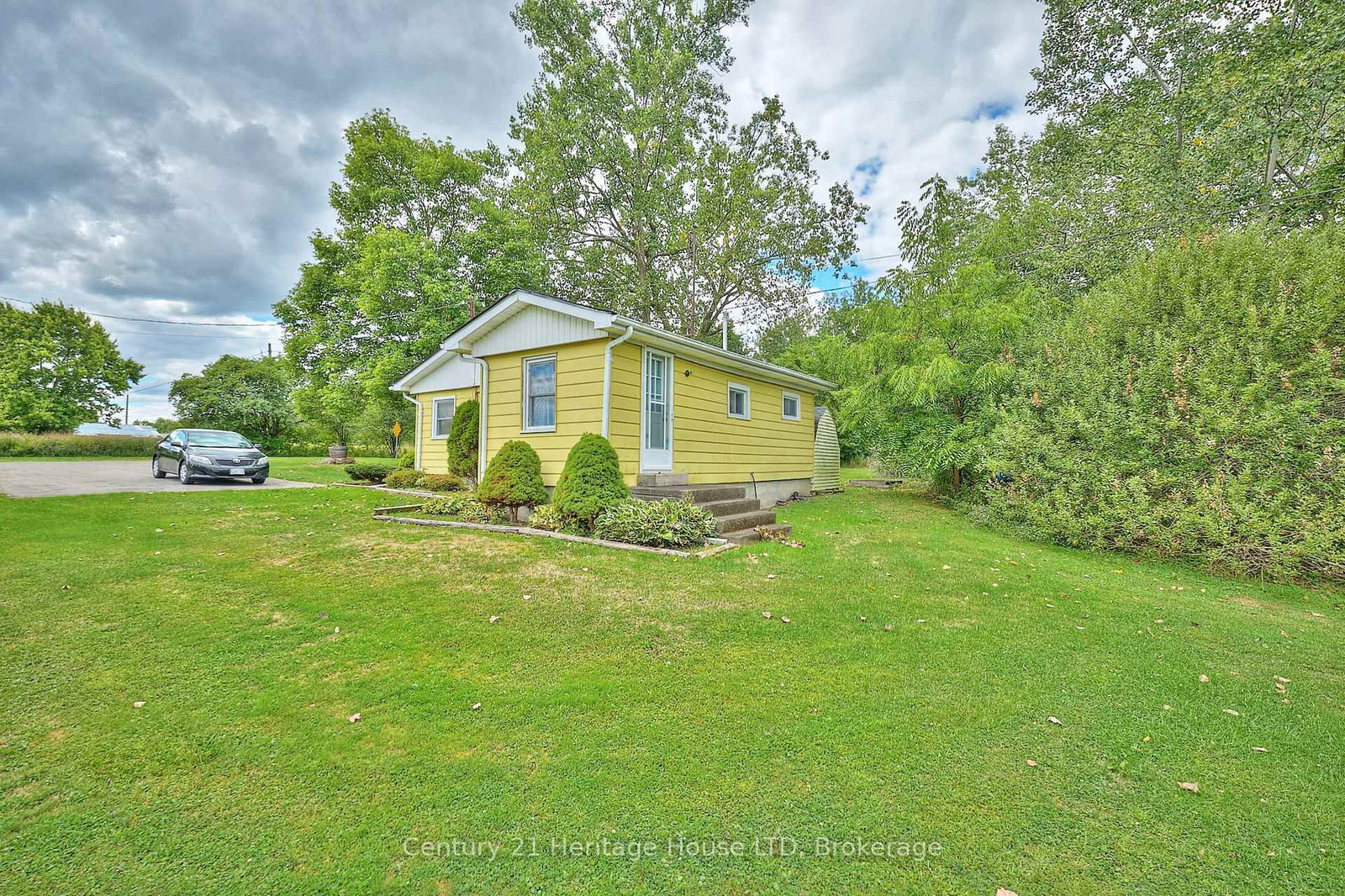 Listing Image 23