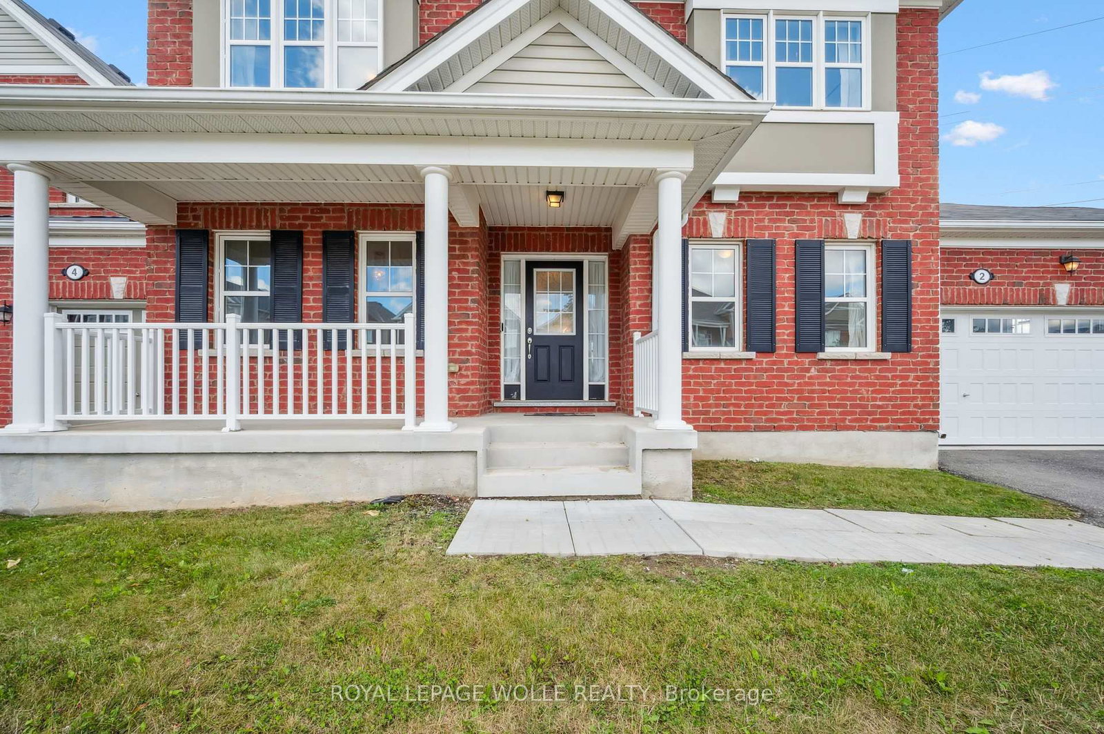 Listing Image 4