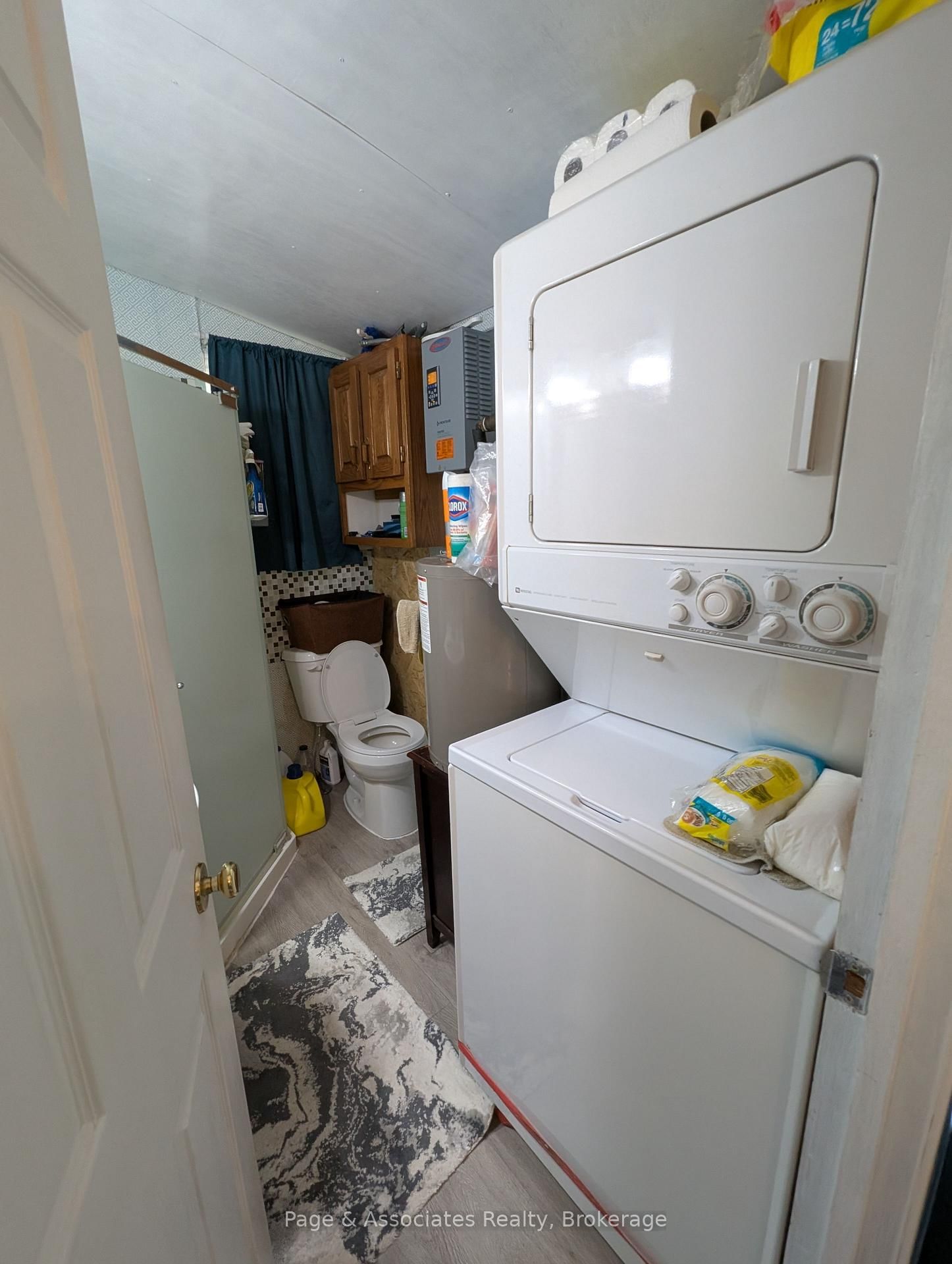 Listing Image 8