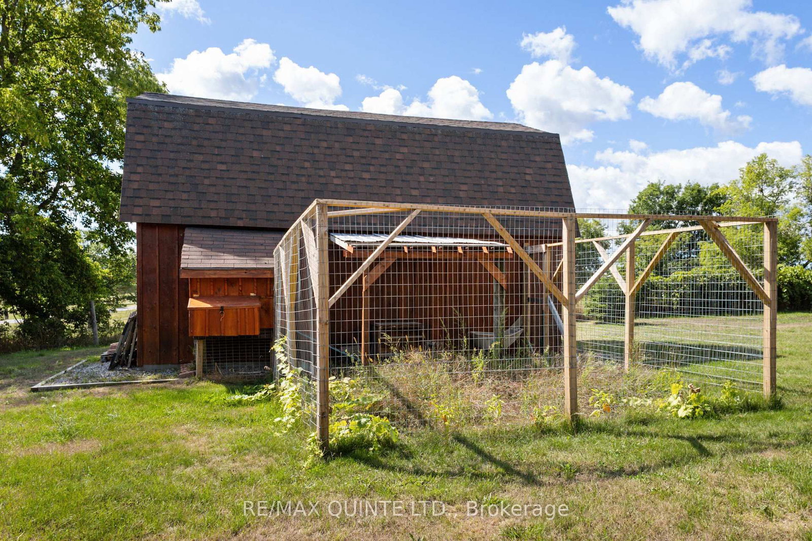 Listing Image 43