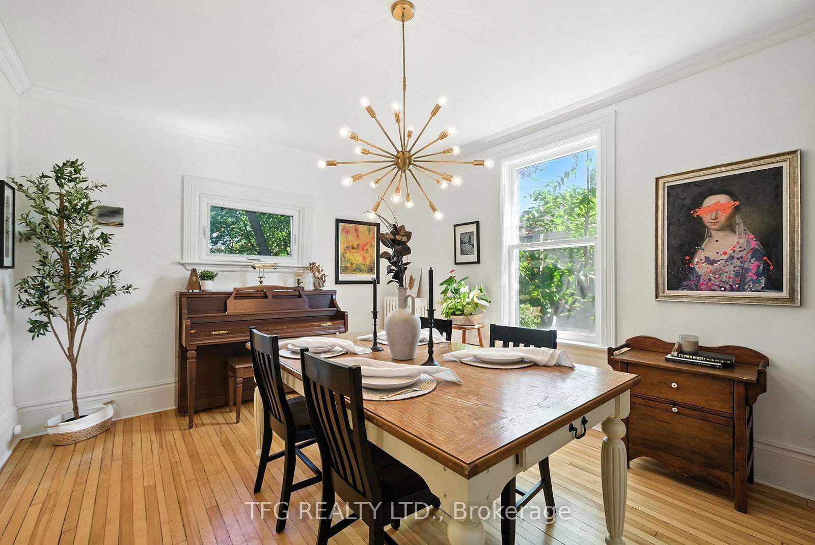 Listing Image 11