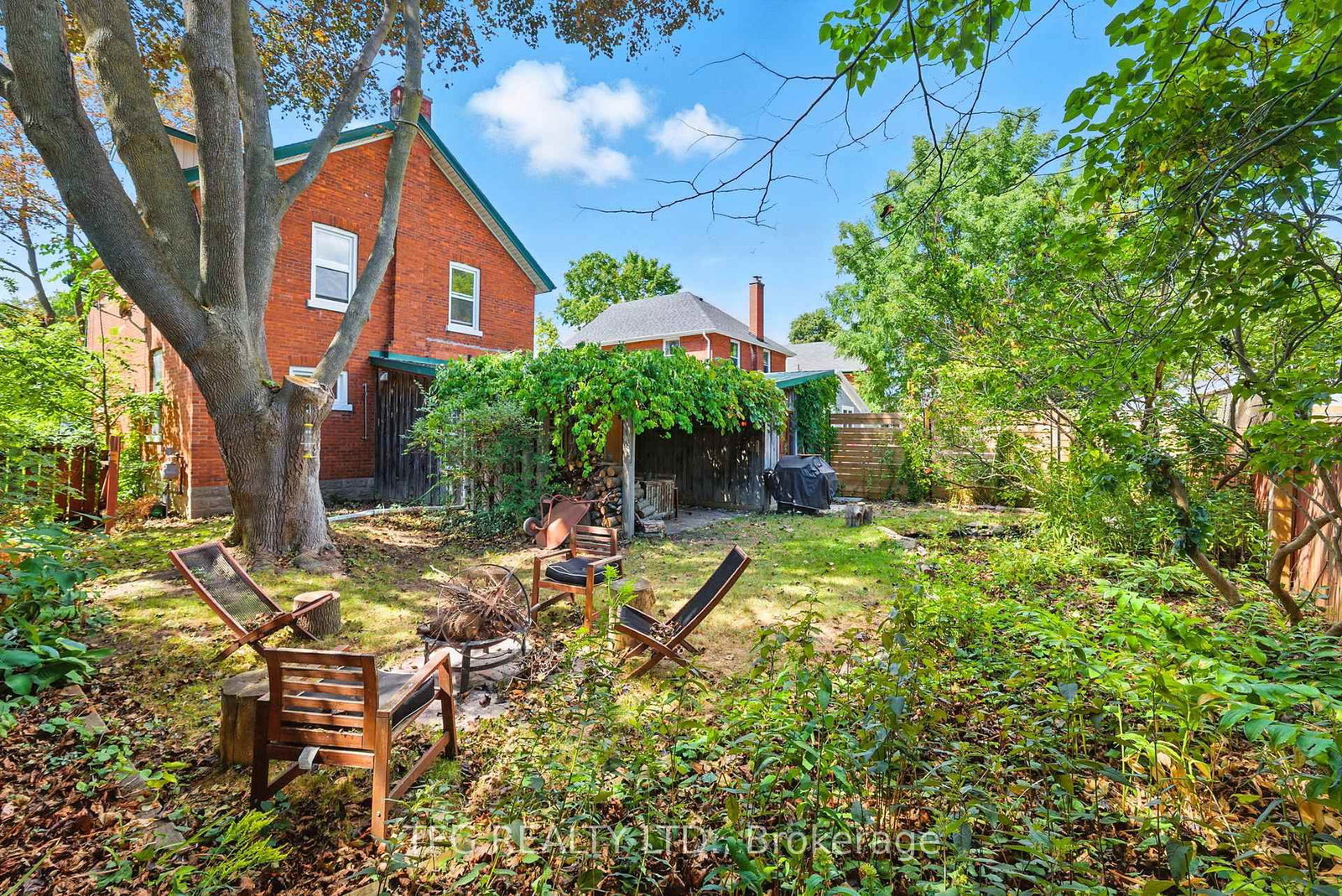 Listing Image 36