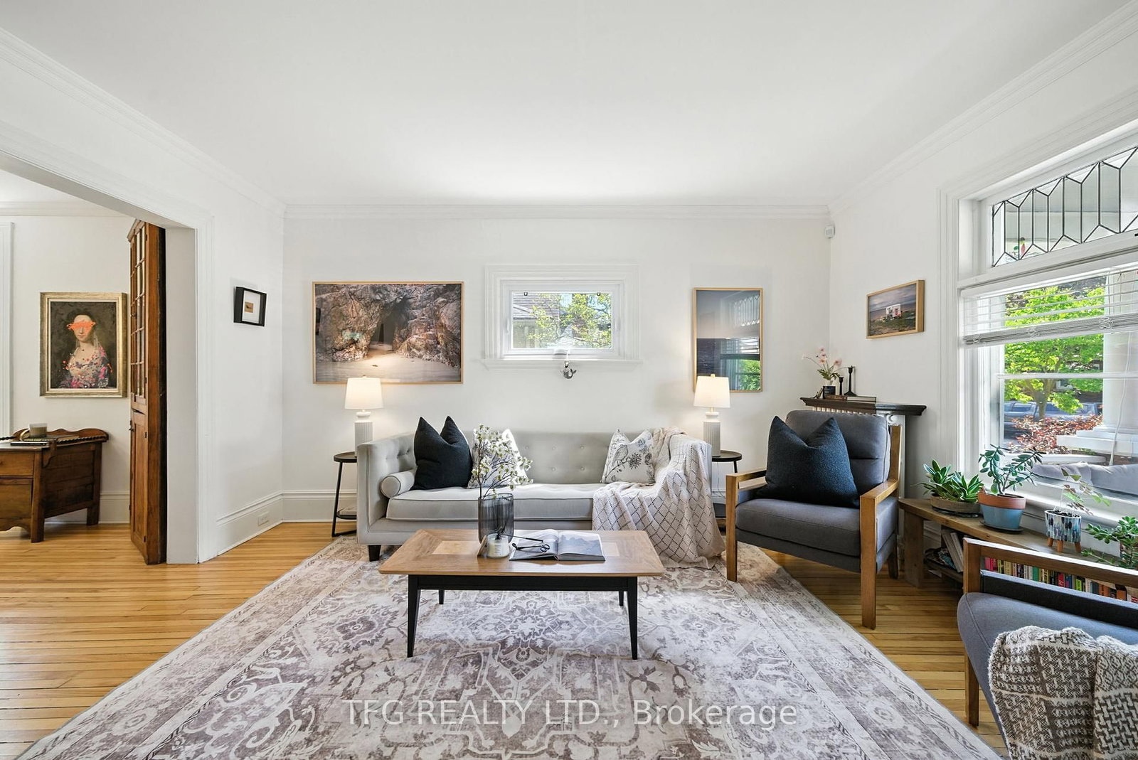 Listing Image 7