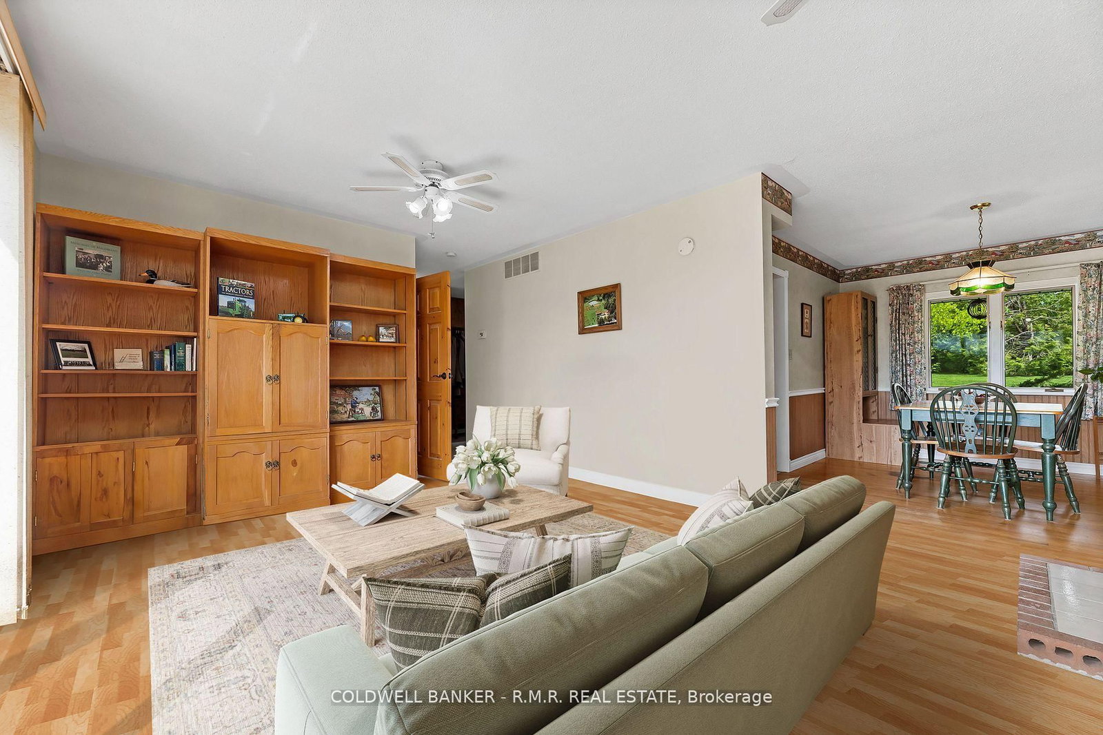 Listing Image 20
