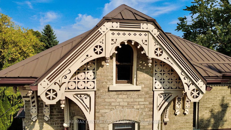 218 Woodstock St N, East Zorra-Tavistock, N0B 2R0 | Image 2