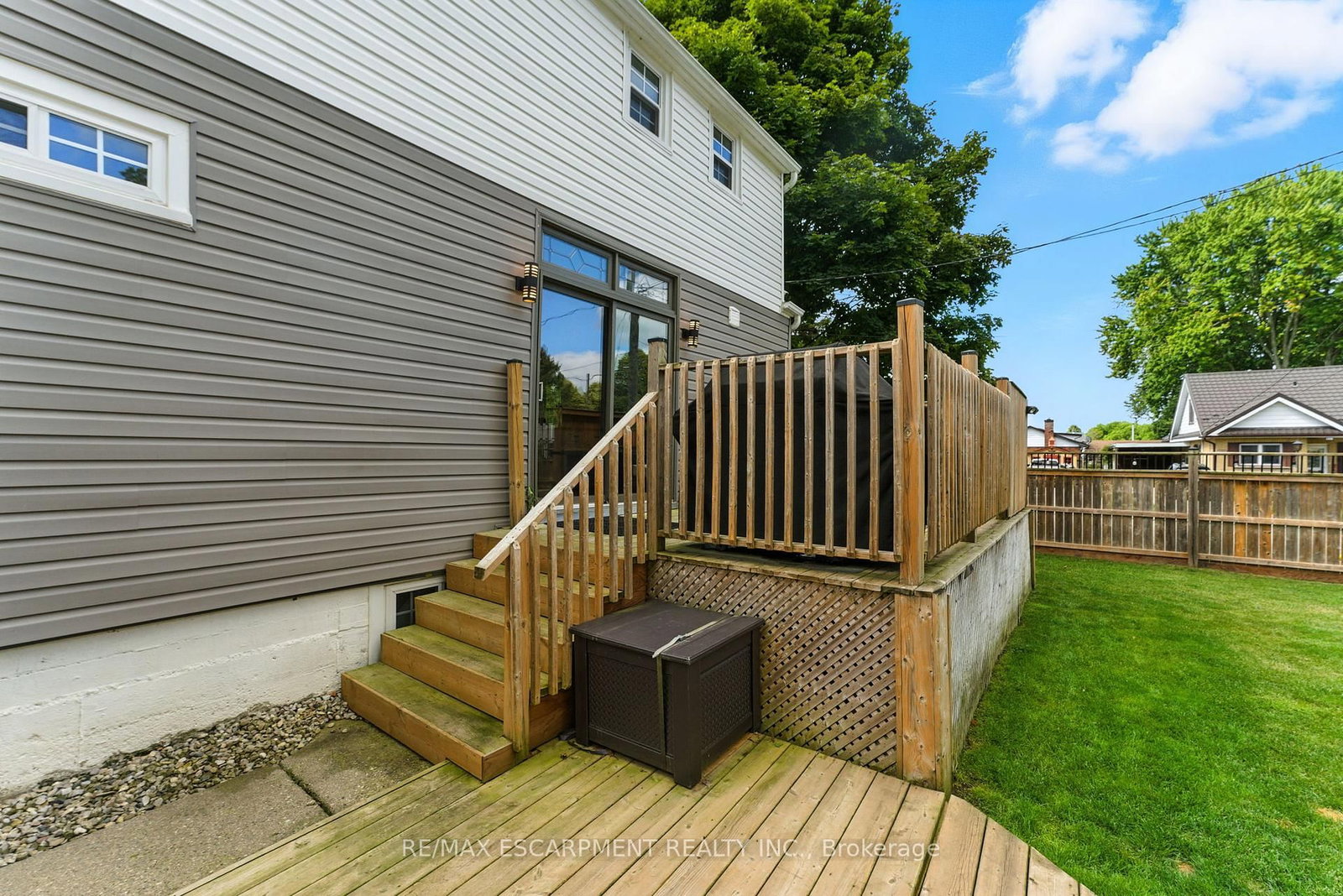 Listing Image 23