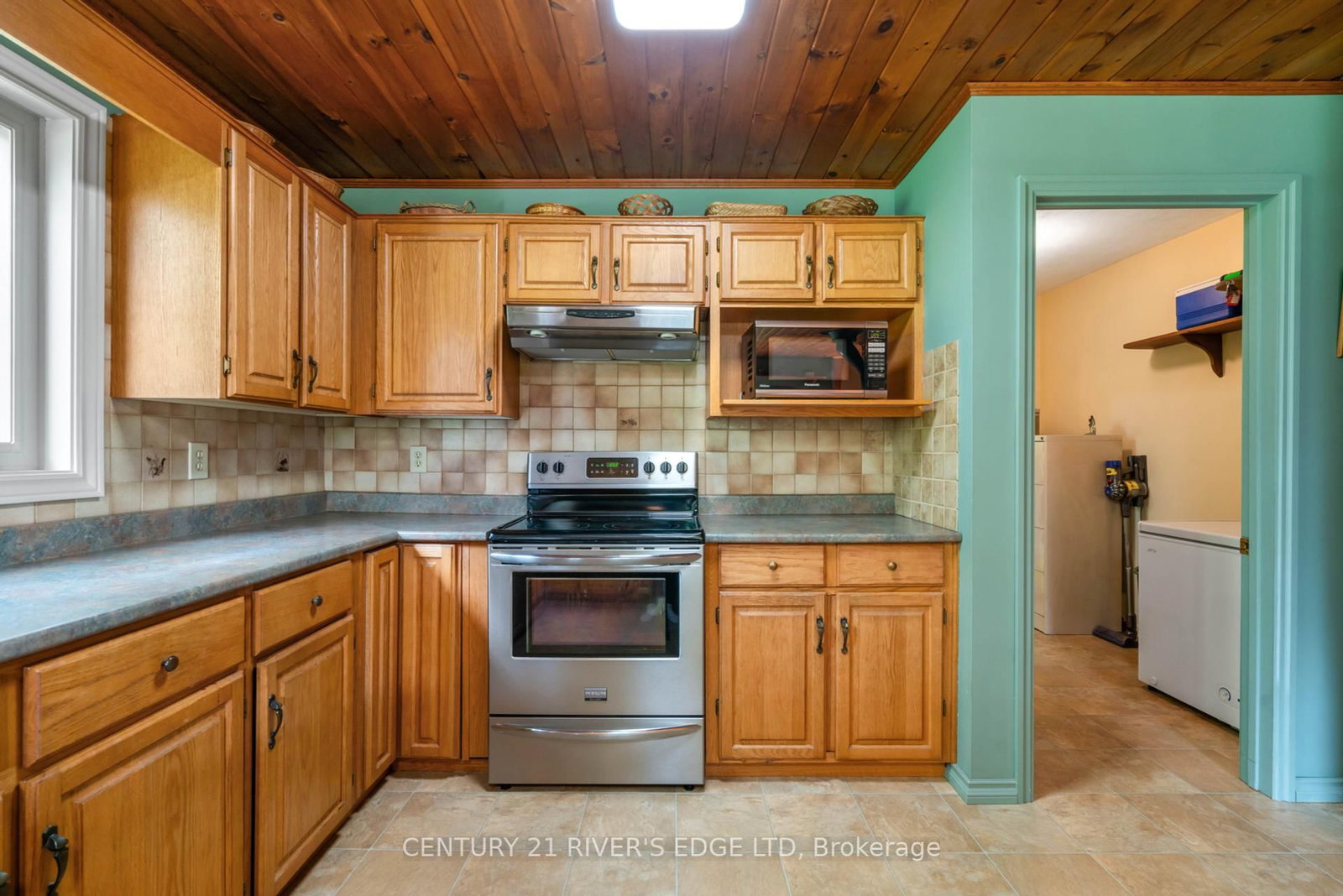 Listing Image 22