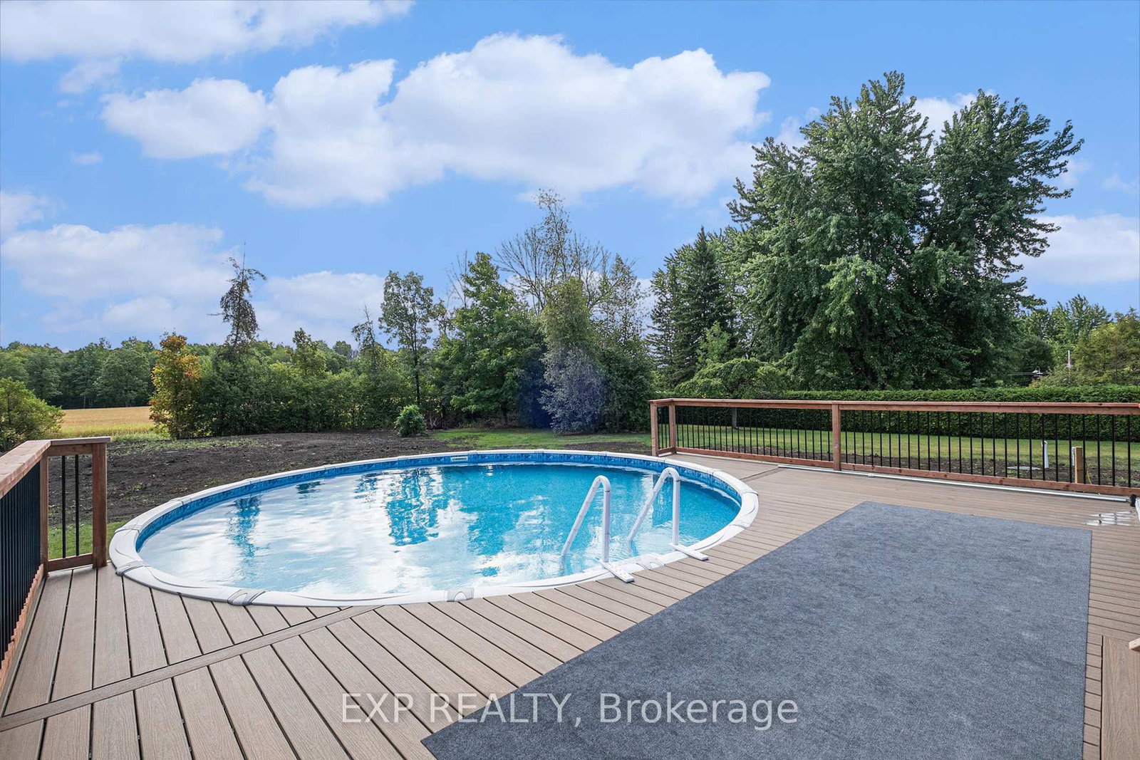 Detached House sold at 16 Landriault Avenue, Champlain, Ontario, K0B 1K0 - Champlain Twp - MLS: X12374422