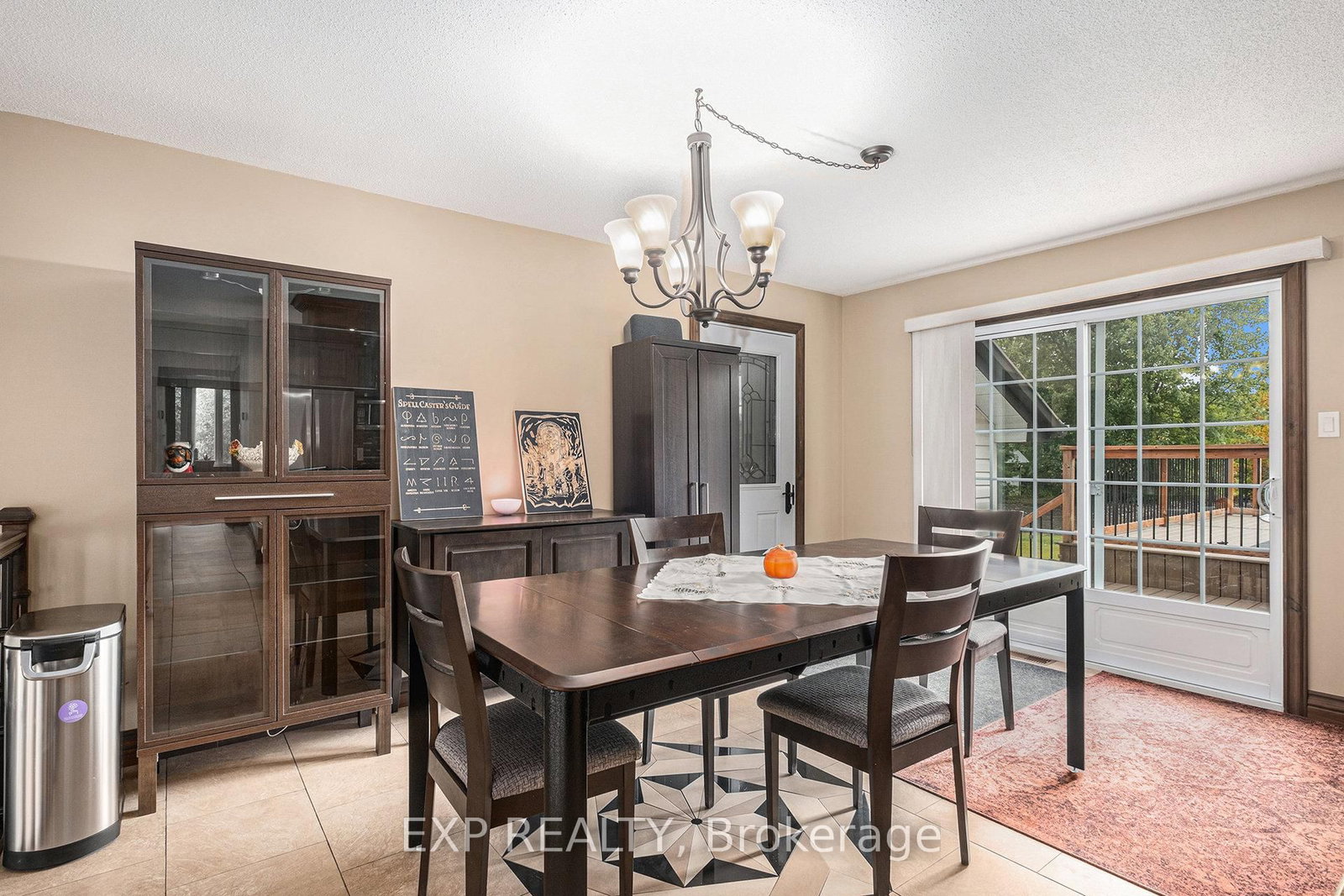 Detached House sold at 16 Landriault Avenue, Champlain, Ontario, K0B 1K0 - Champlain Twp - MLS: X12374422