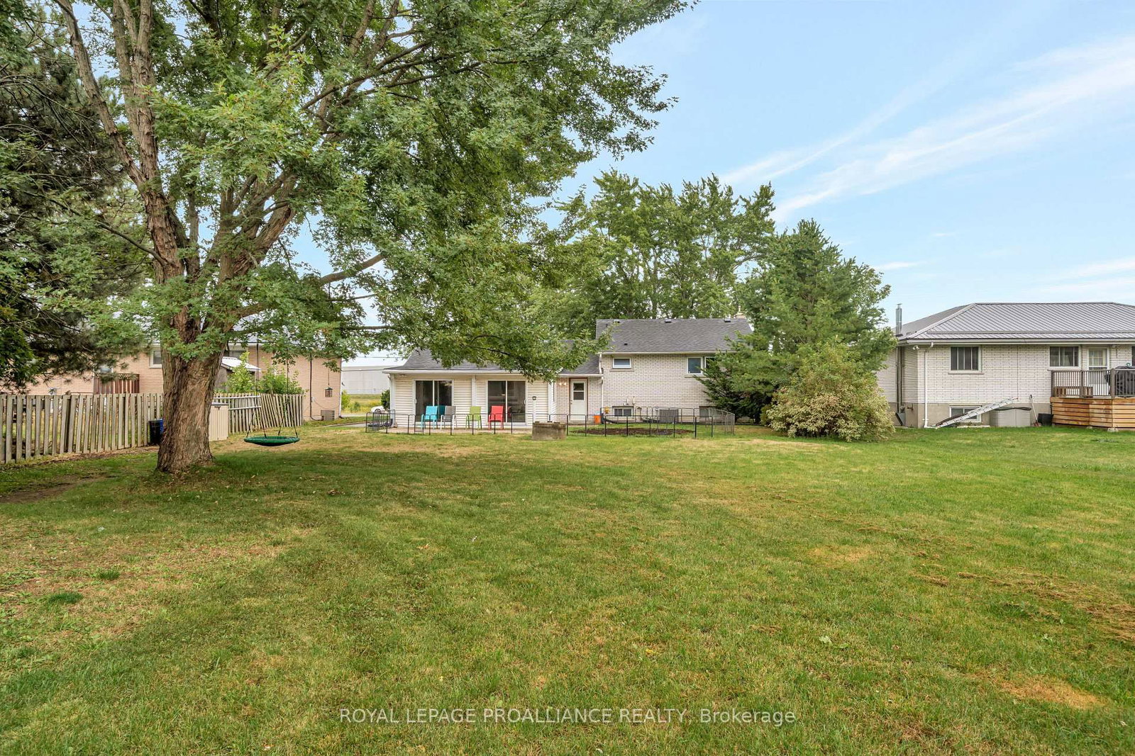 Listing Image 44