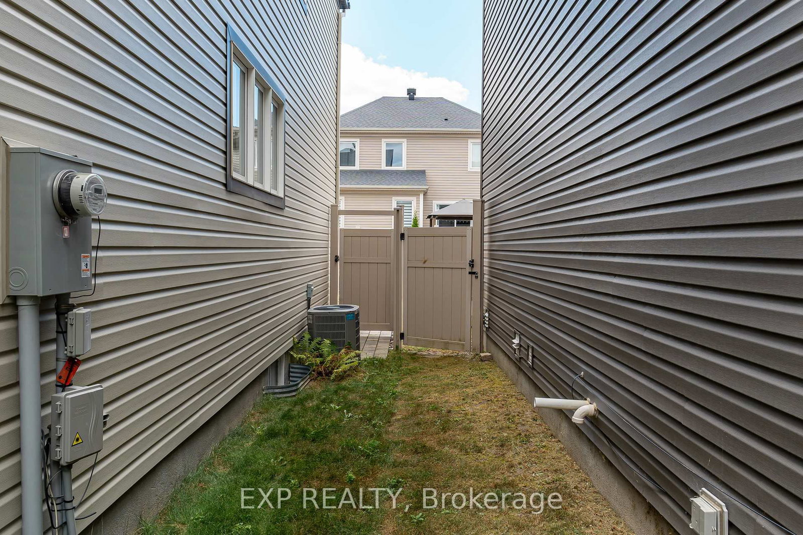 Listing Image 39