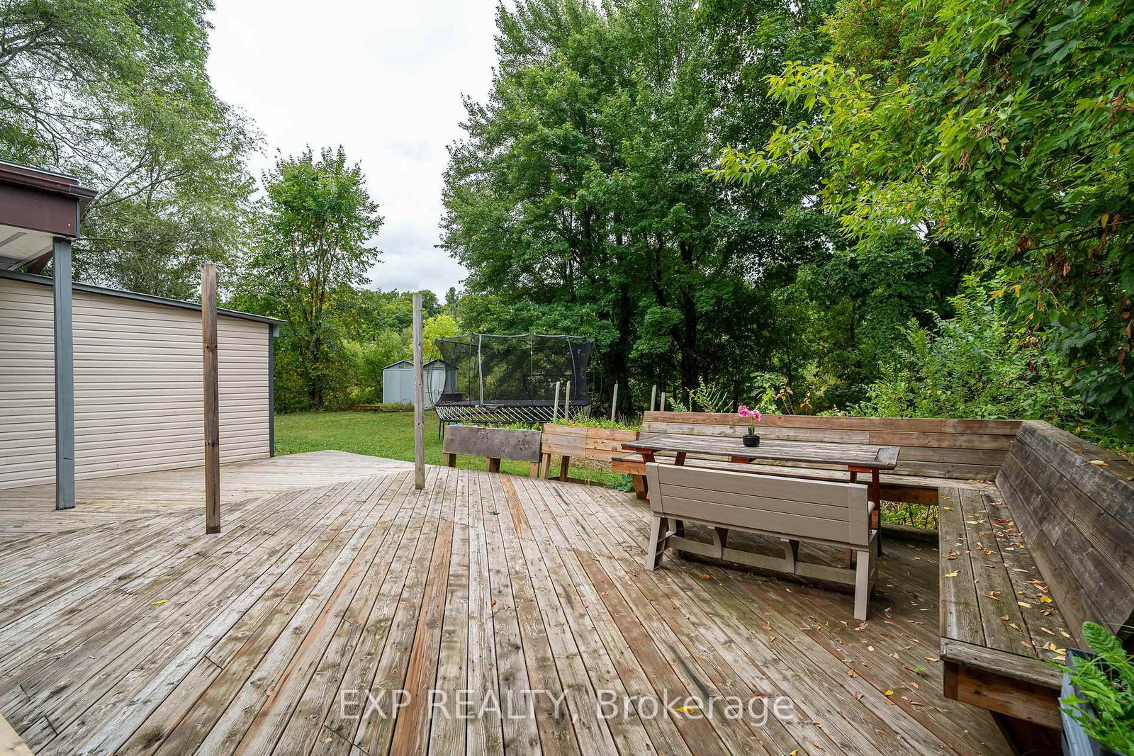 Listing Image 29