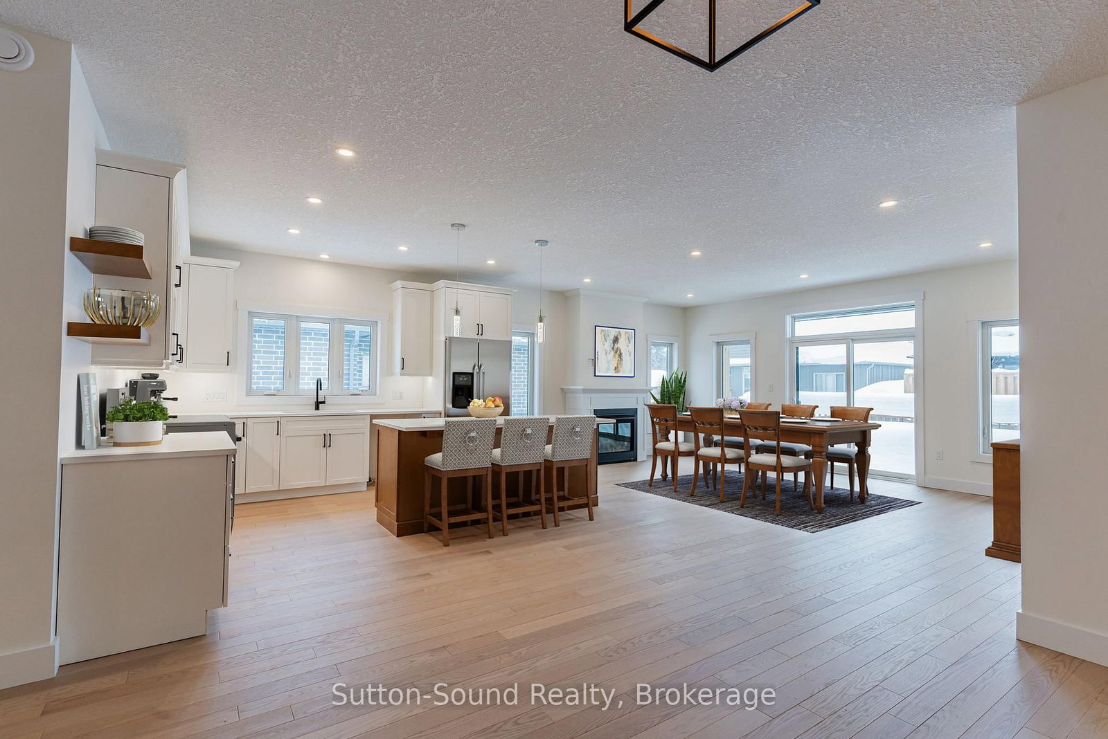 325 6TH Avenue W • Owen Sound, ON photo 12