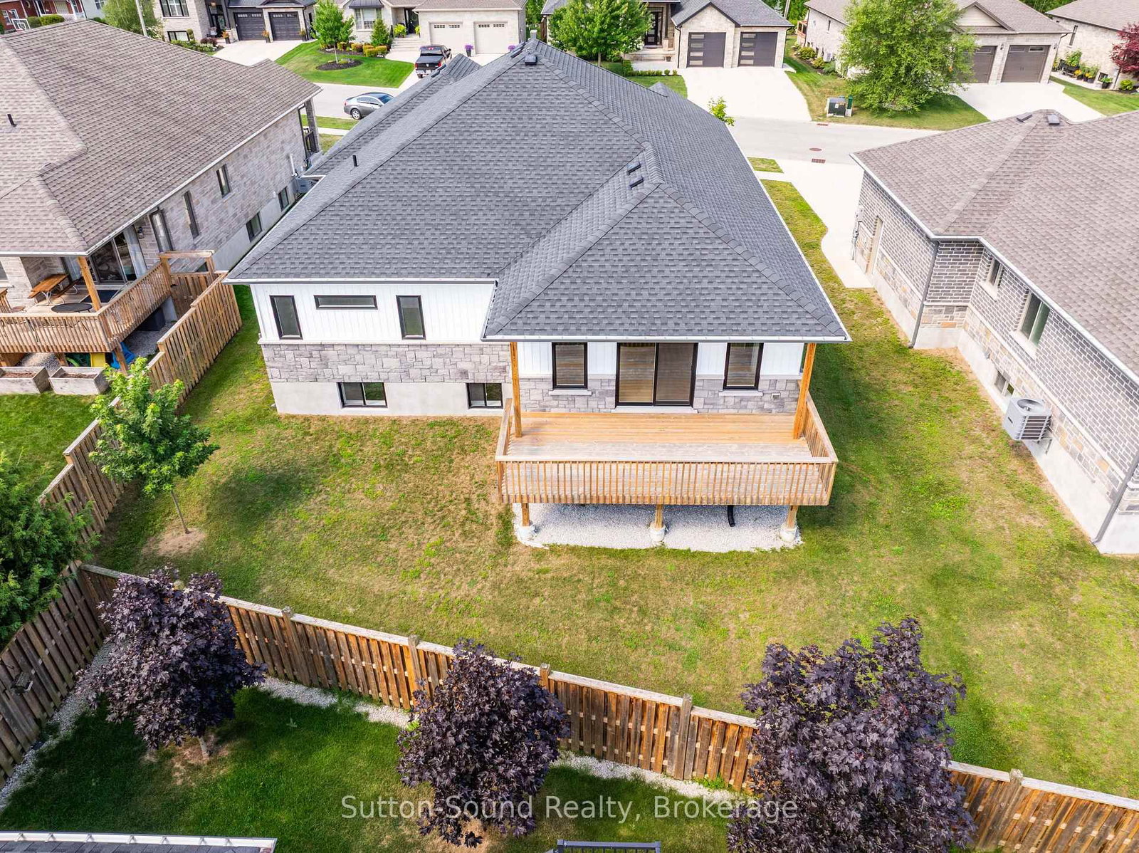 325 6TH Avenue W • Owen Sound, ON photo 44