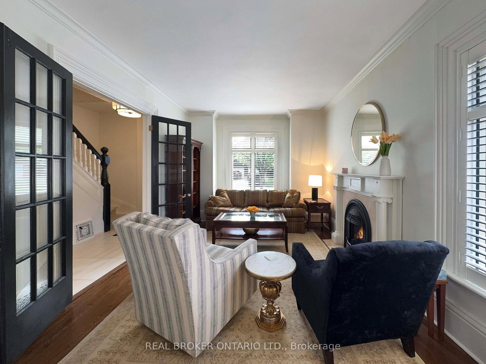 Listing Image 6