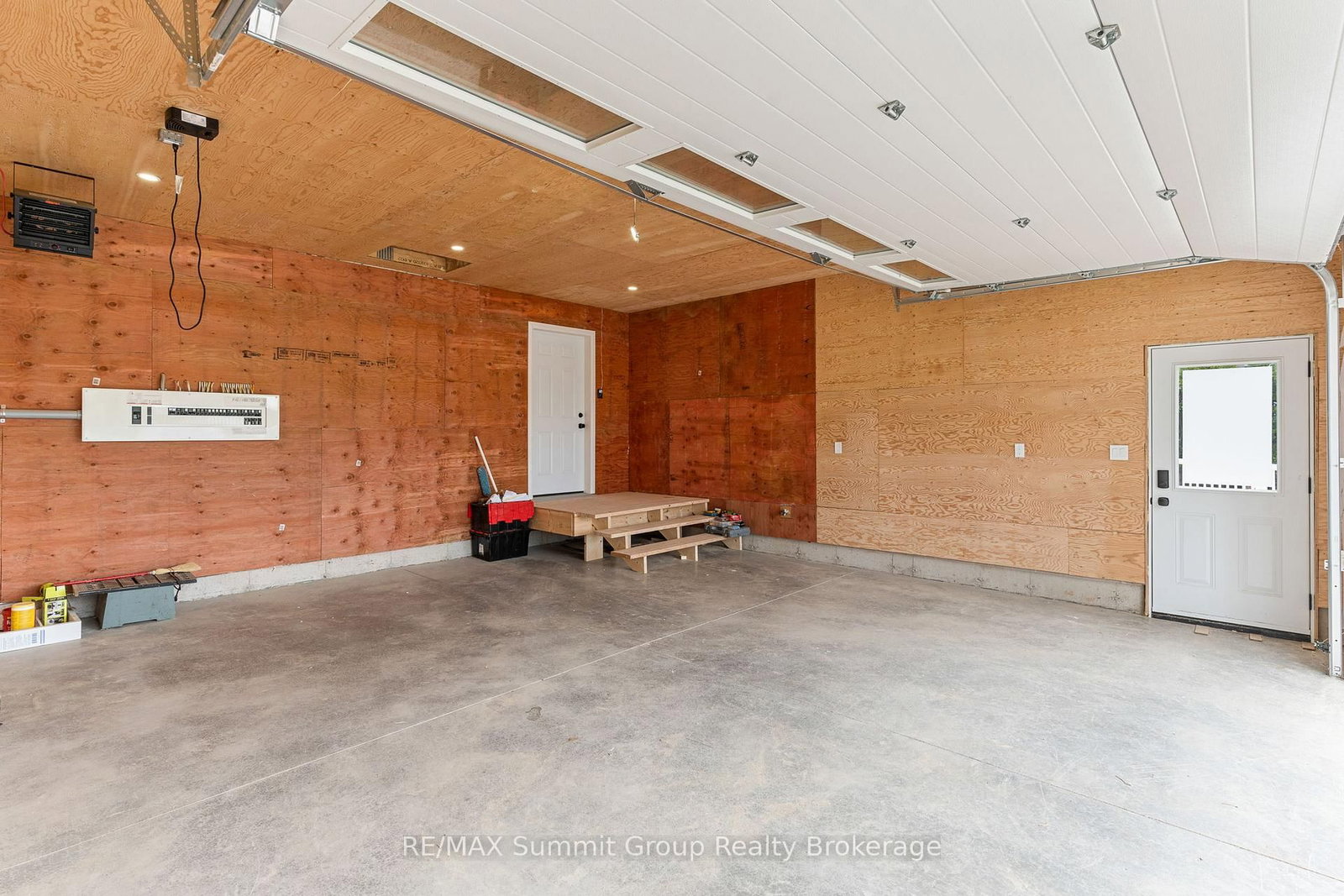 Listing Image 31