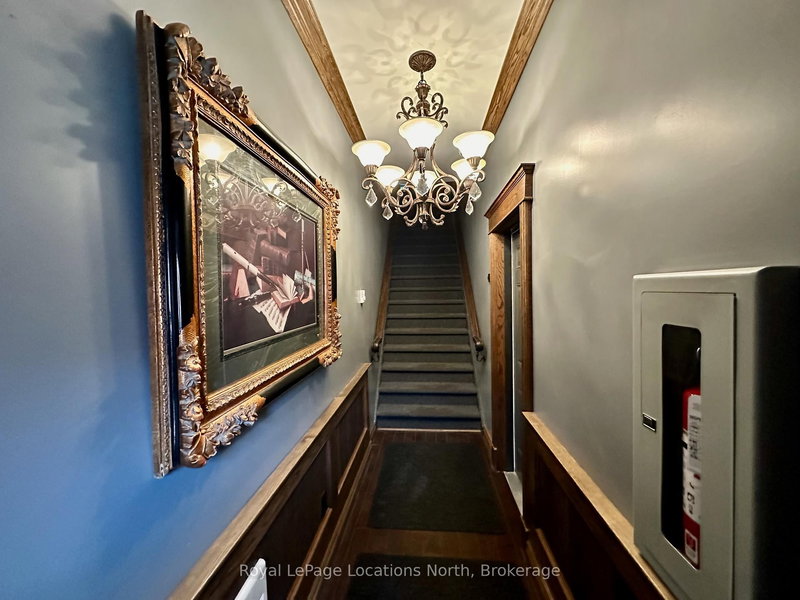 204 - 110 Sykes St N, Meaford, N4L 1S6 | Image 2