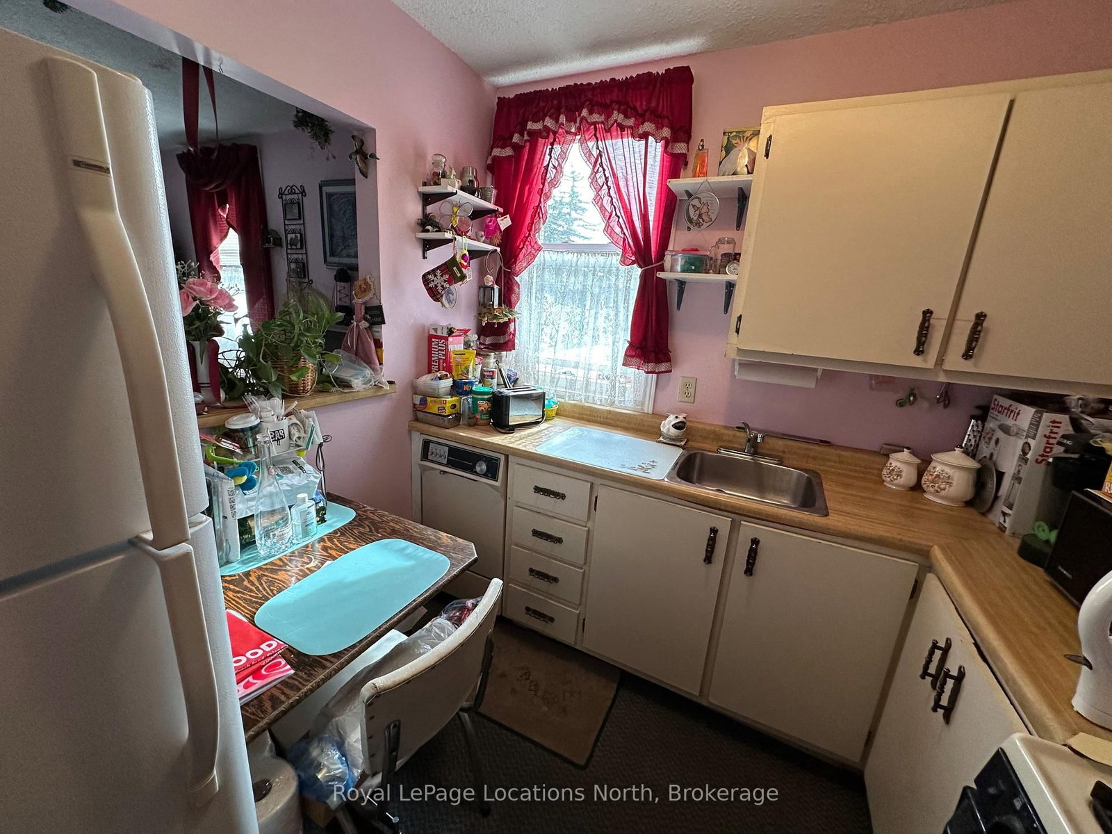 Listing Image 9