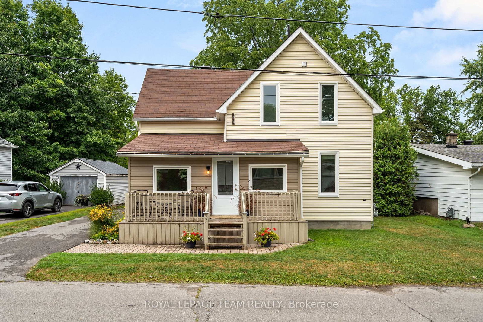 Listing Image 3