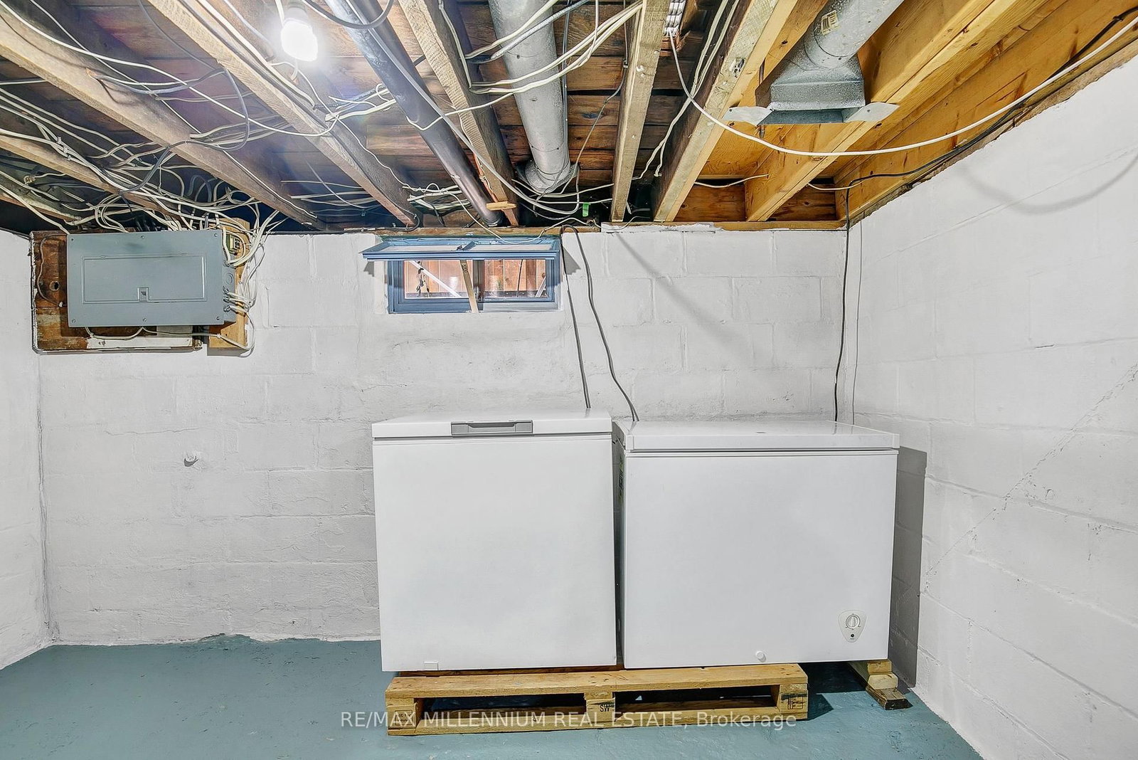 Listing Image 25
