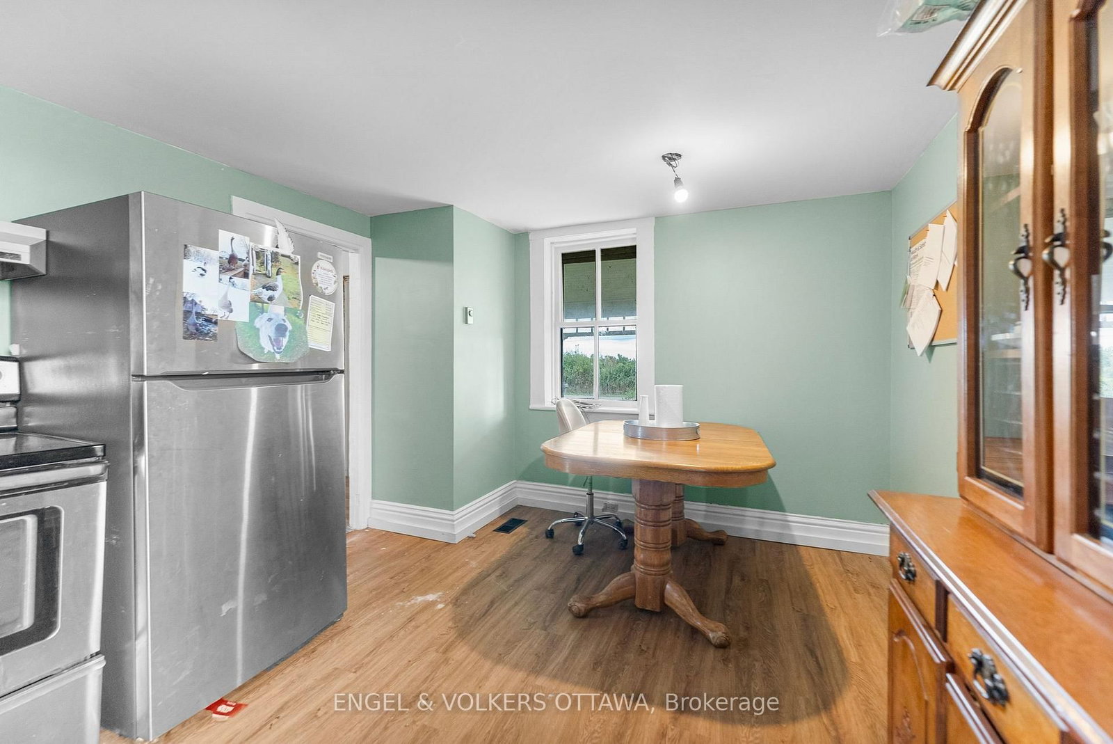 Listing Image 13