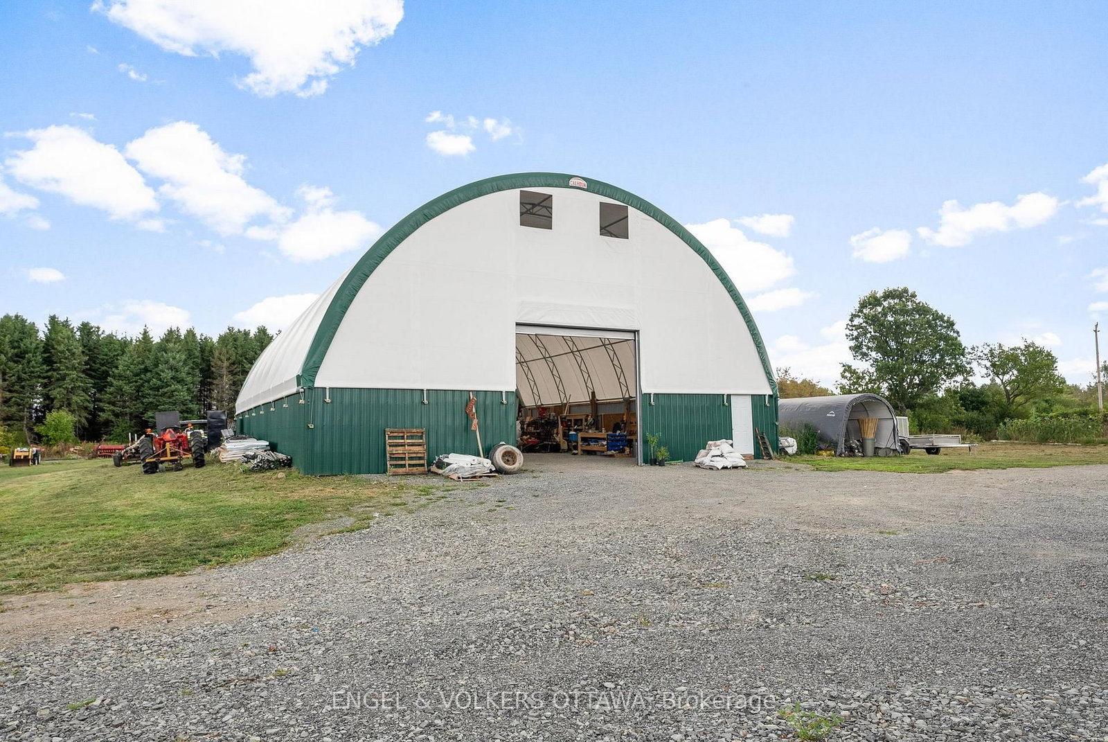Listing Image 21