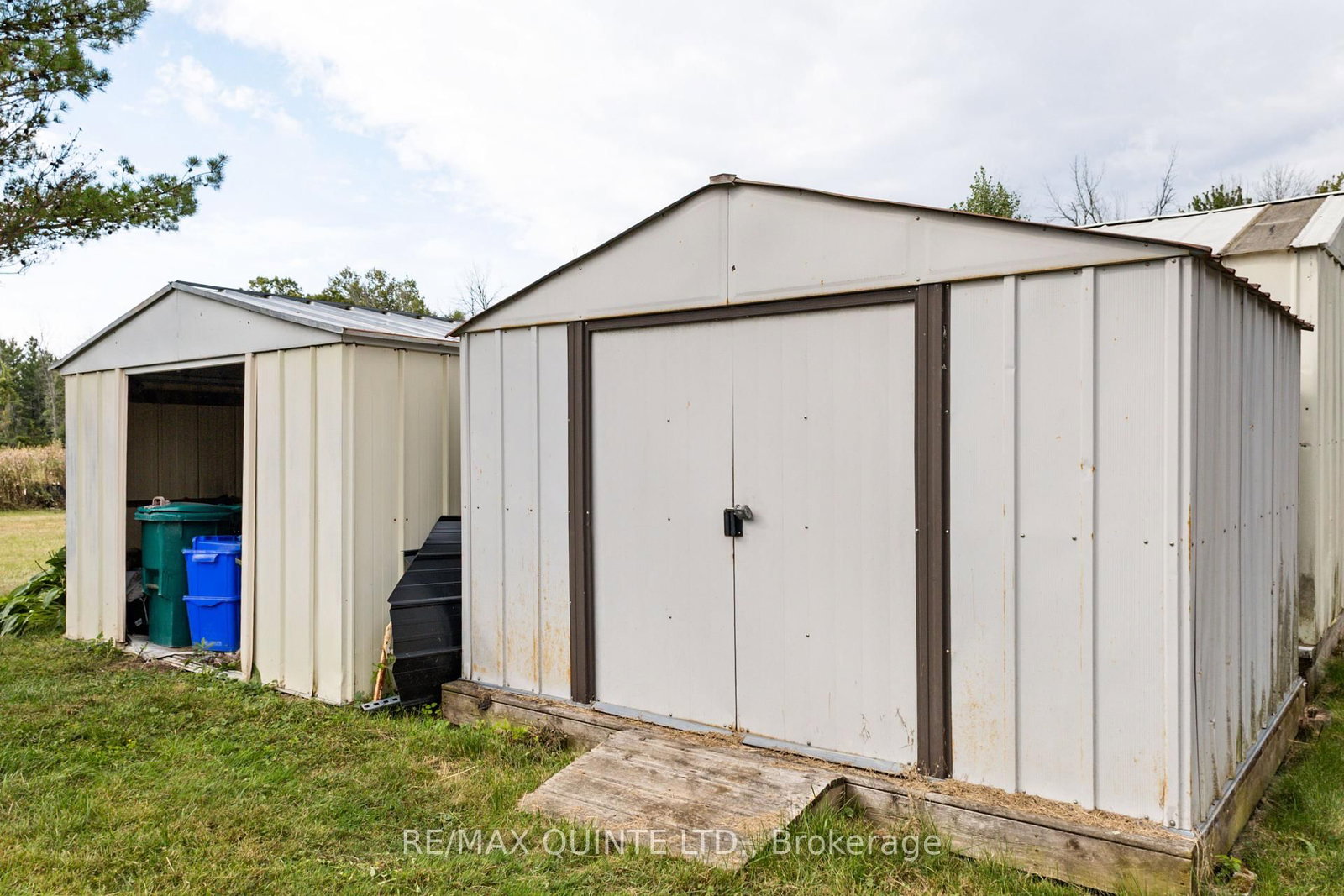 Listing Image 42