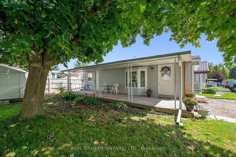 445 Pine Pass, Centre Wellington, N1M 2W5 | Image 2