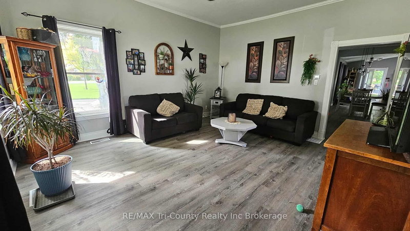 27 Harpurhey Rd, Huron East, N0K 1W0 | Image 3