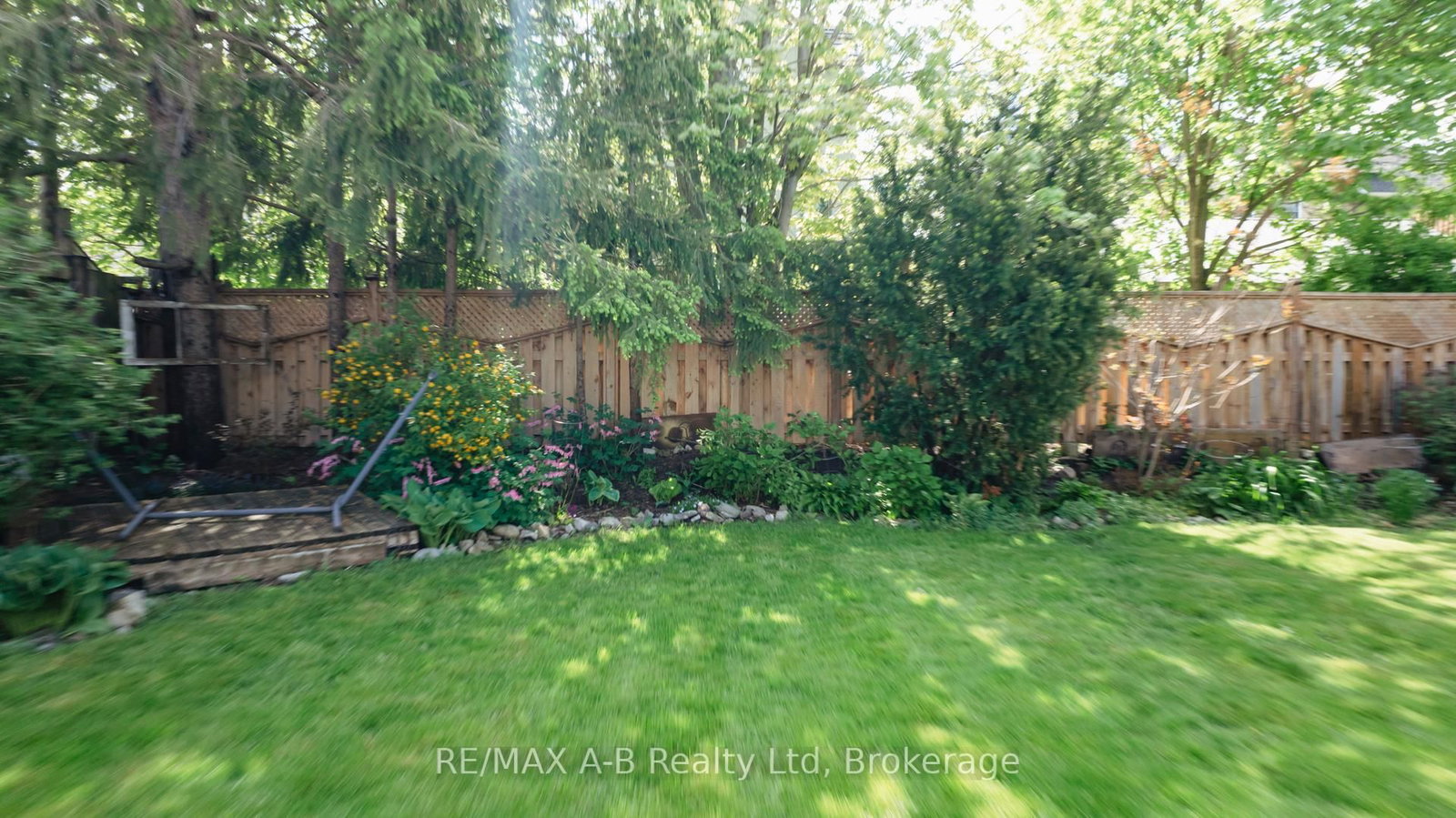 Listing Image 37