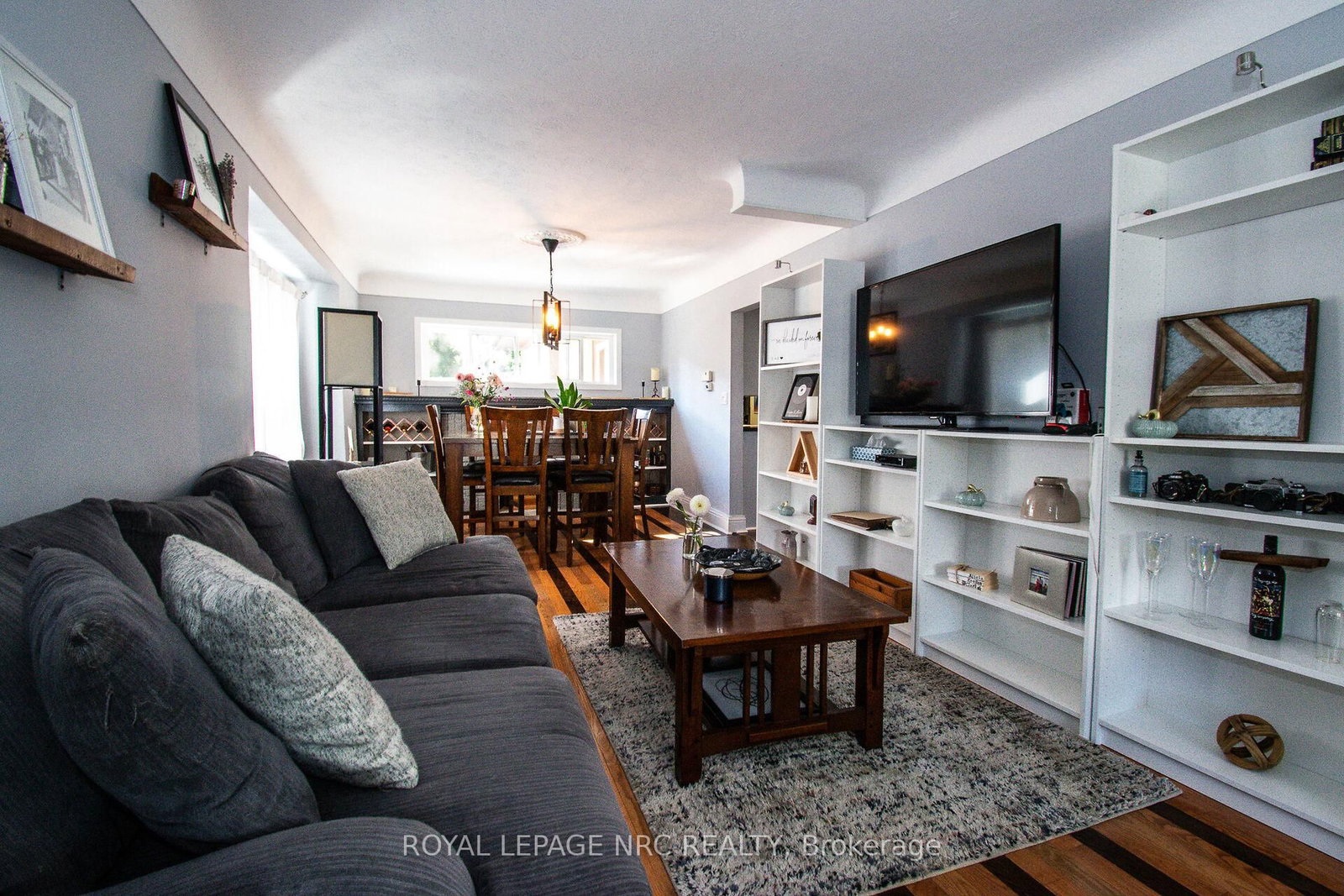 Listing Image 13