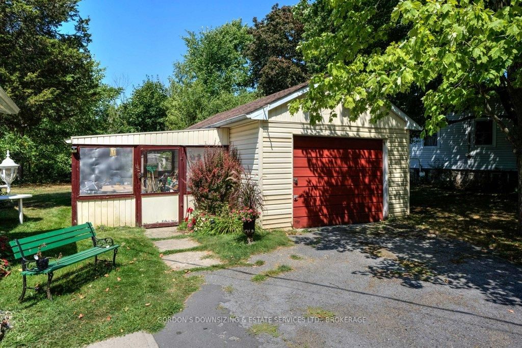 Listing Image 21