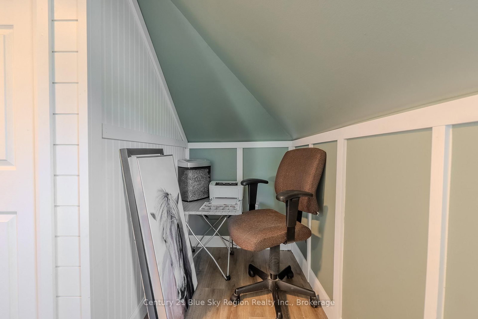 Listing Image 33