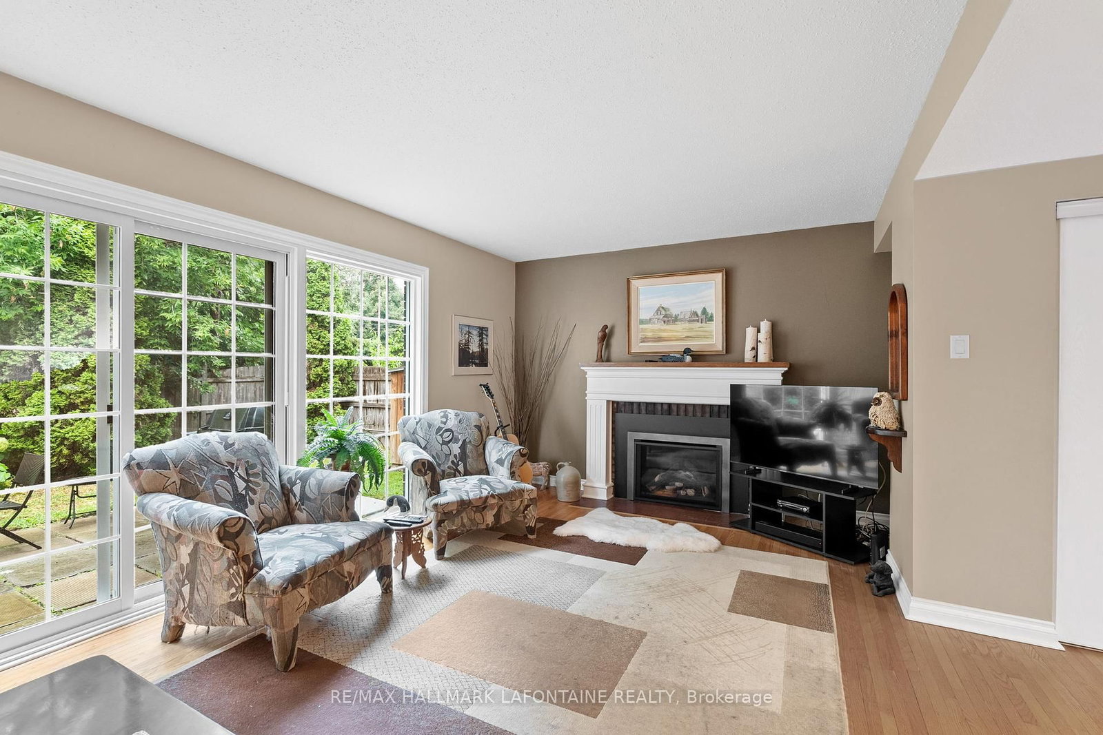 Listing Image 14