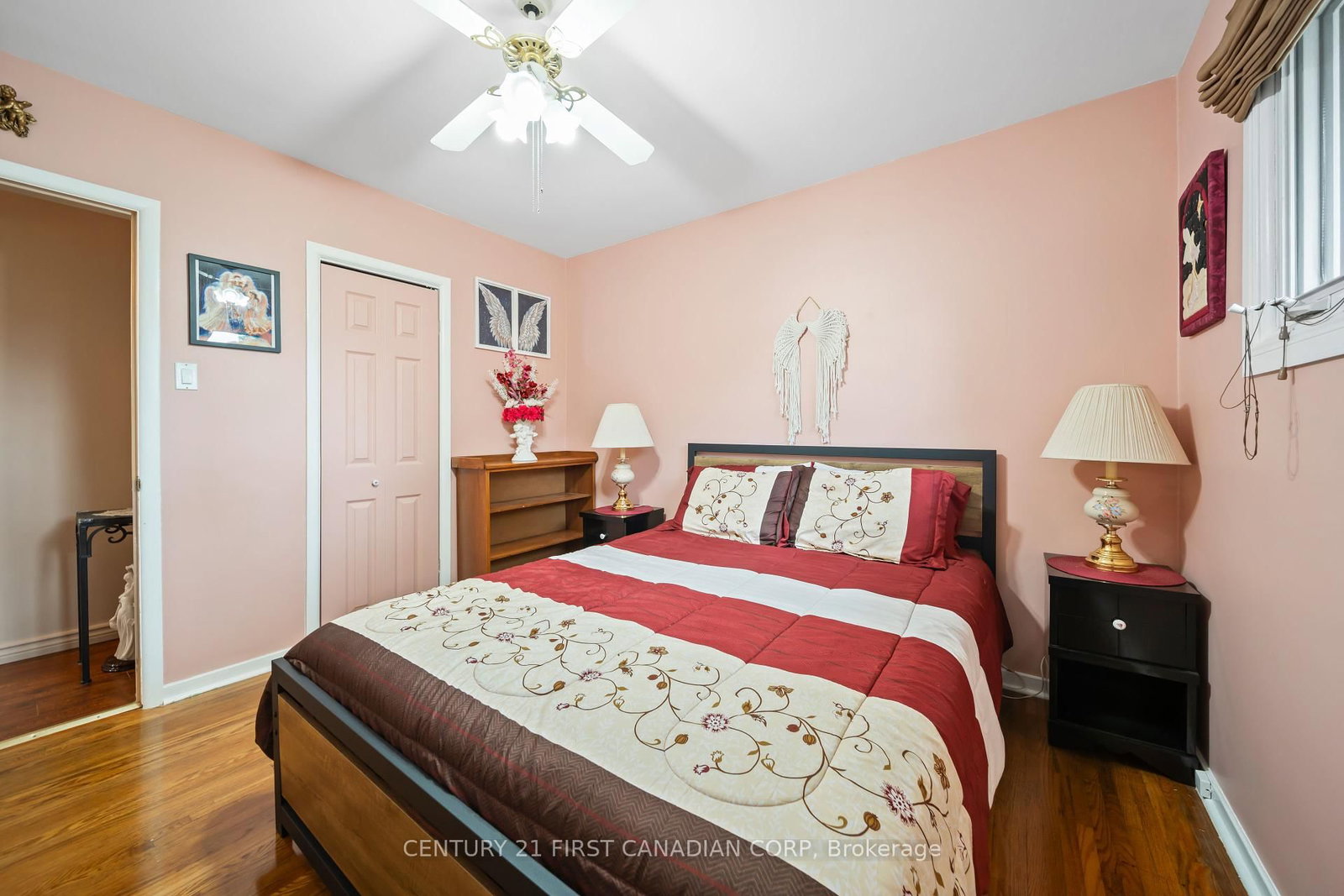 Listing Image 21