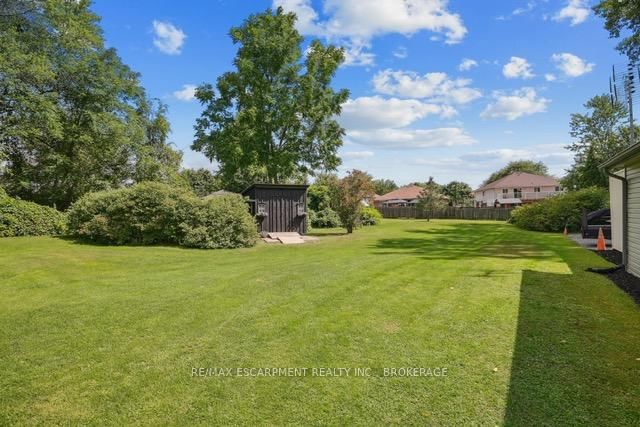 Listing Image 37