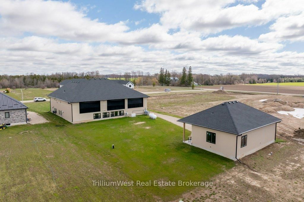 Listing Image 35