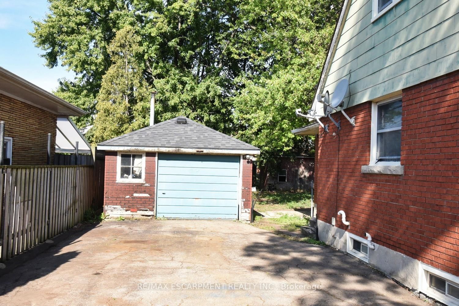 Listing Image 36