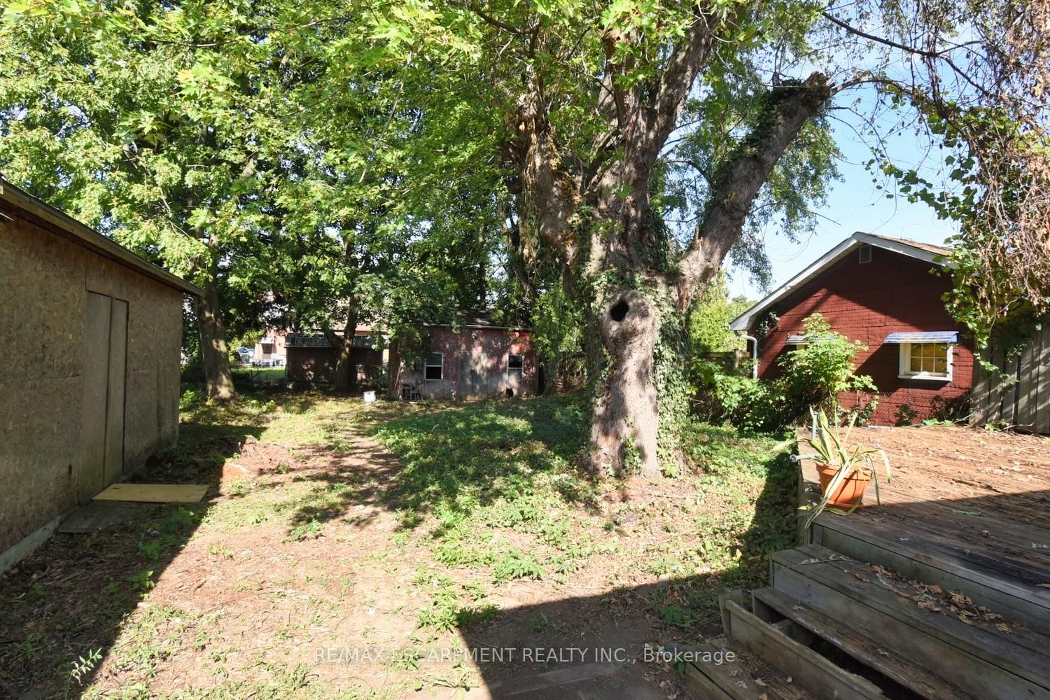Listing Image 40