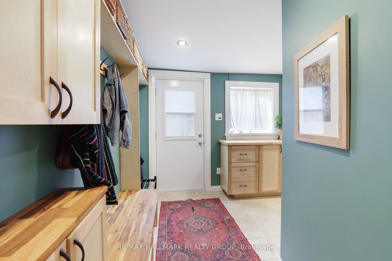 Listing Image 14