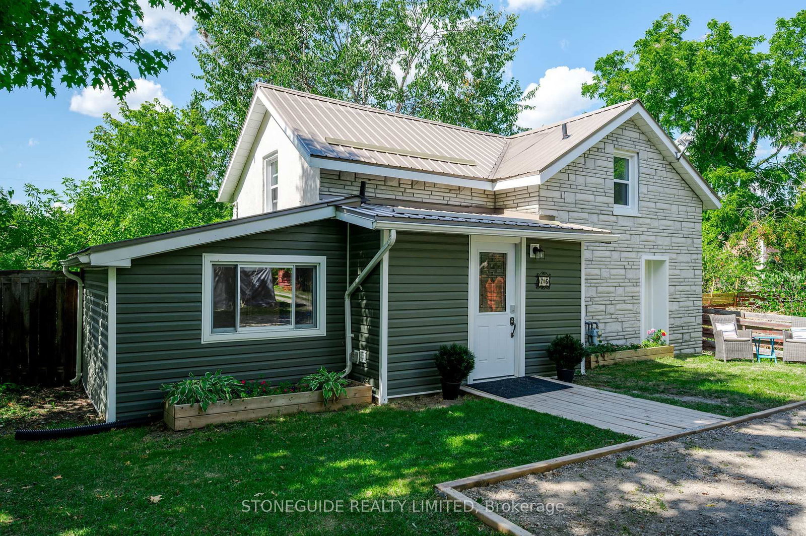 Listing Image 1