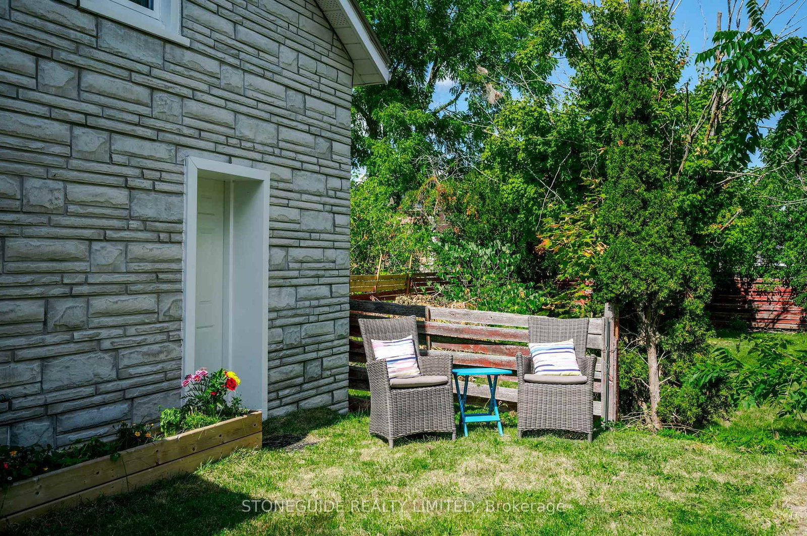 Listing Image 29